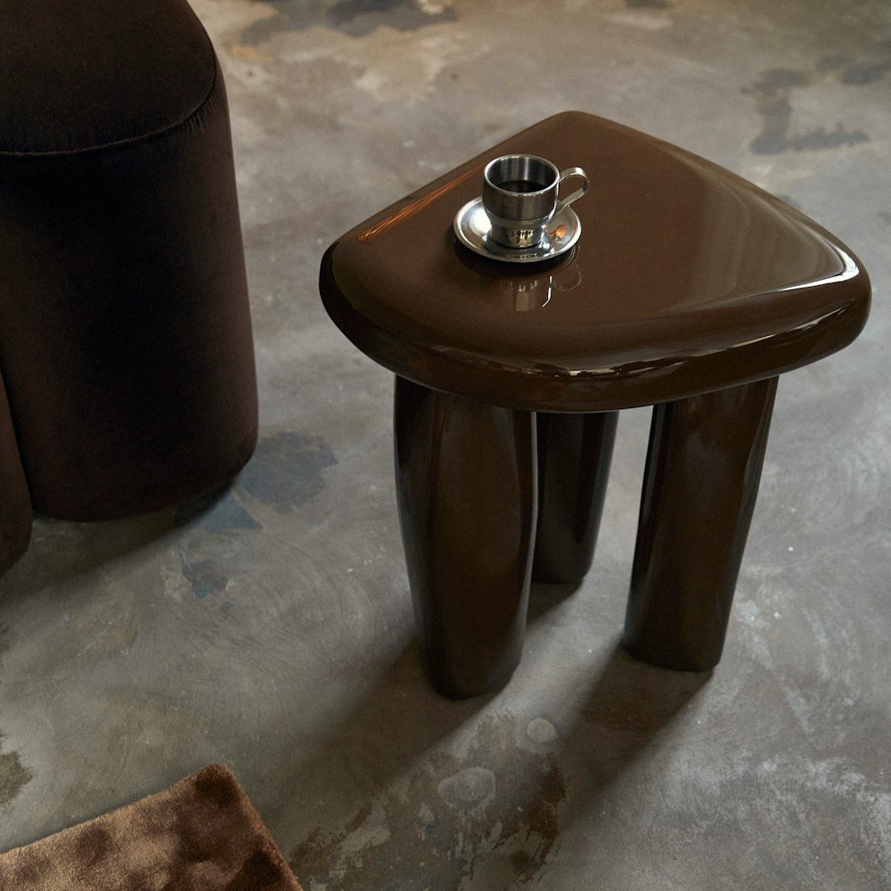 Isola Side Table