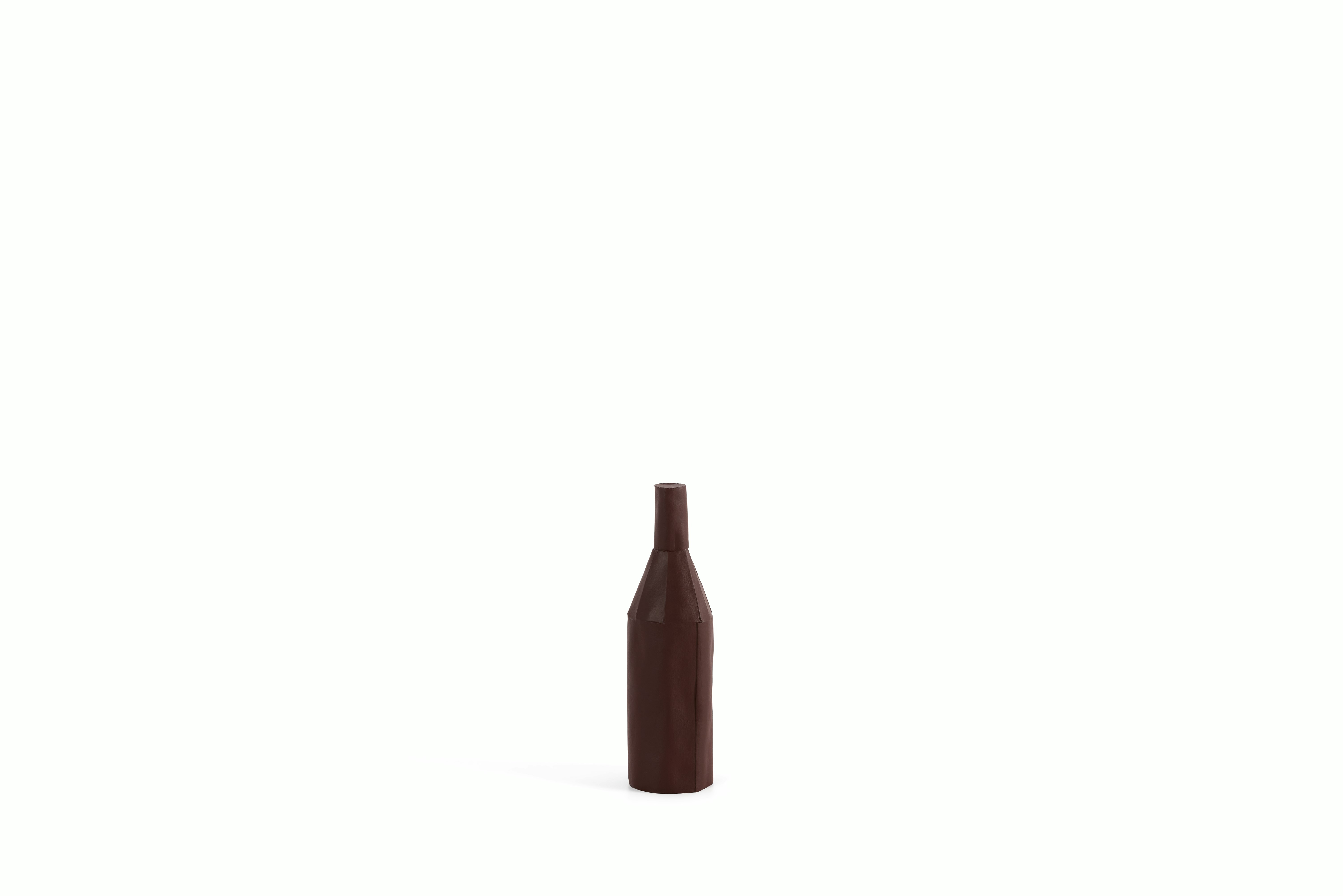 Bottle Object - Vinaccia, Short
