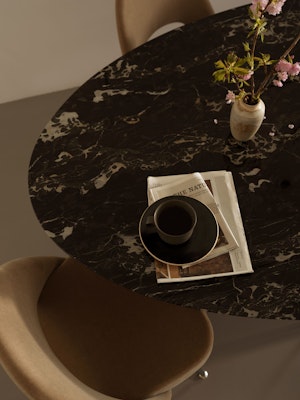 Saarinen Dining Table Saarinen Executive Chairs