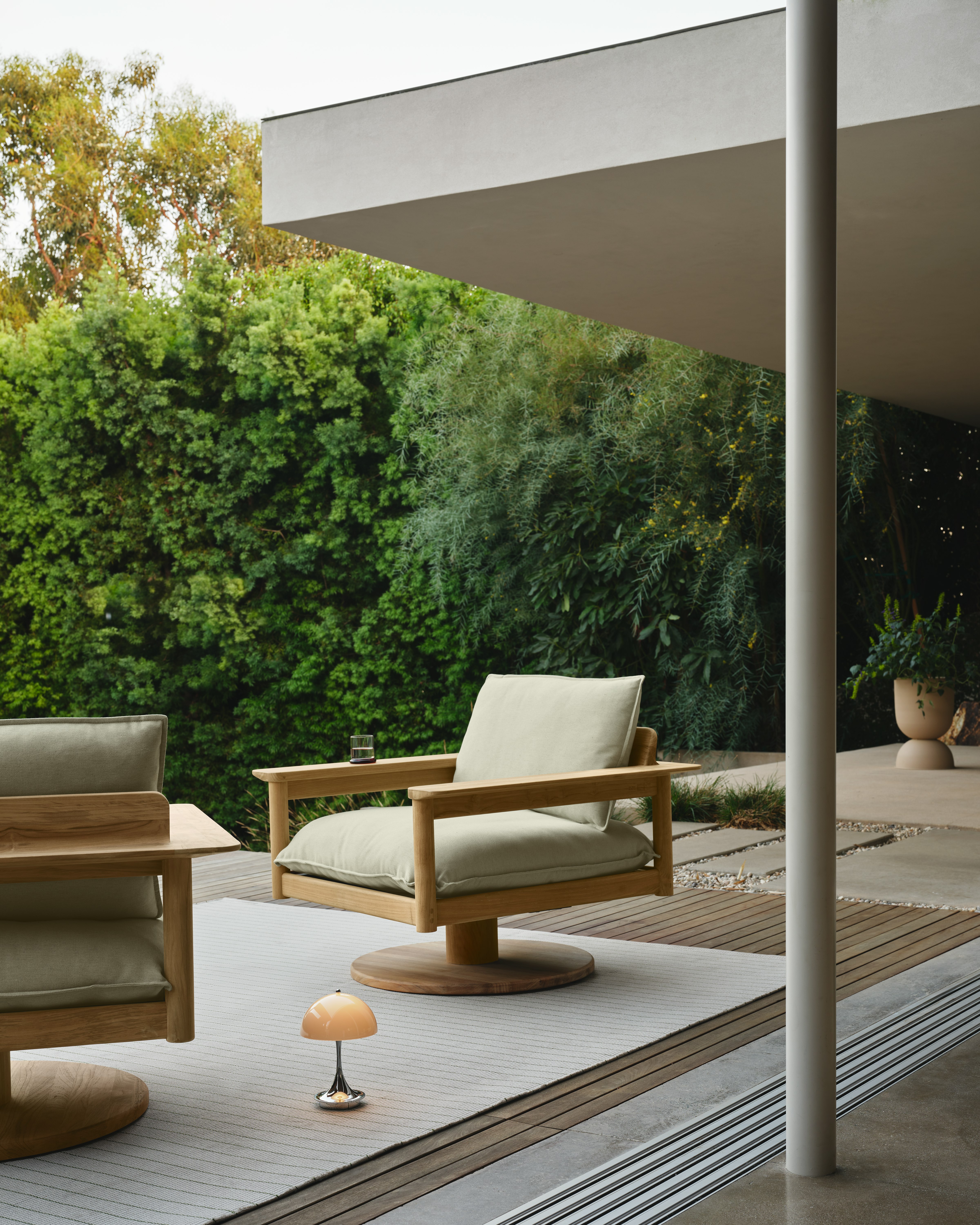 Panthella Portable Lamp