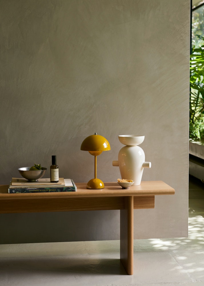 VP9 Flowerpot Portable Lamp