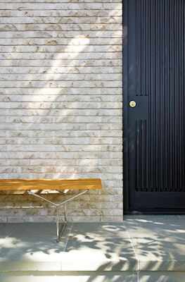 Knoll Bertoia Bench in Teak for outdoor use