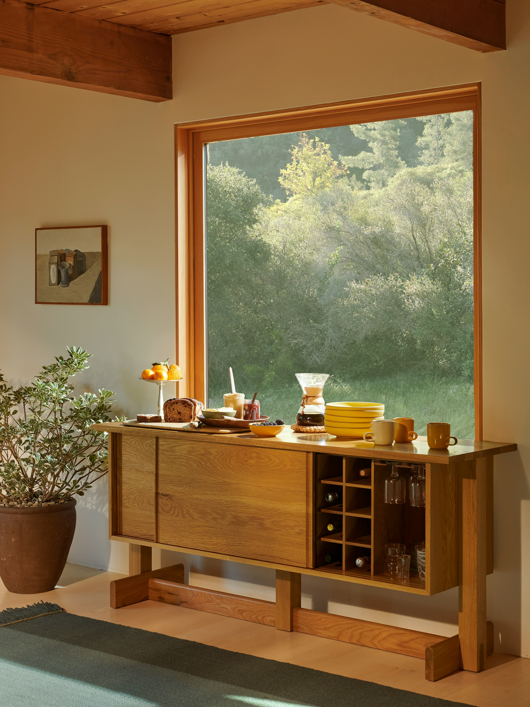 Land storage credenza