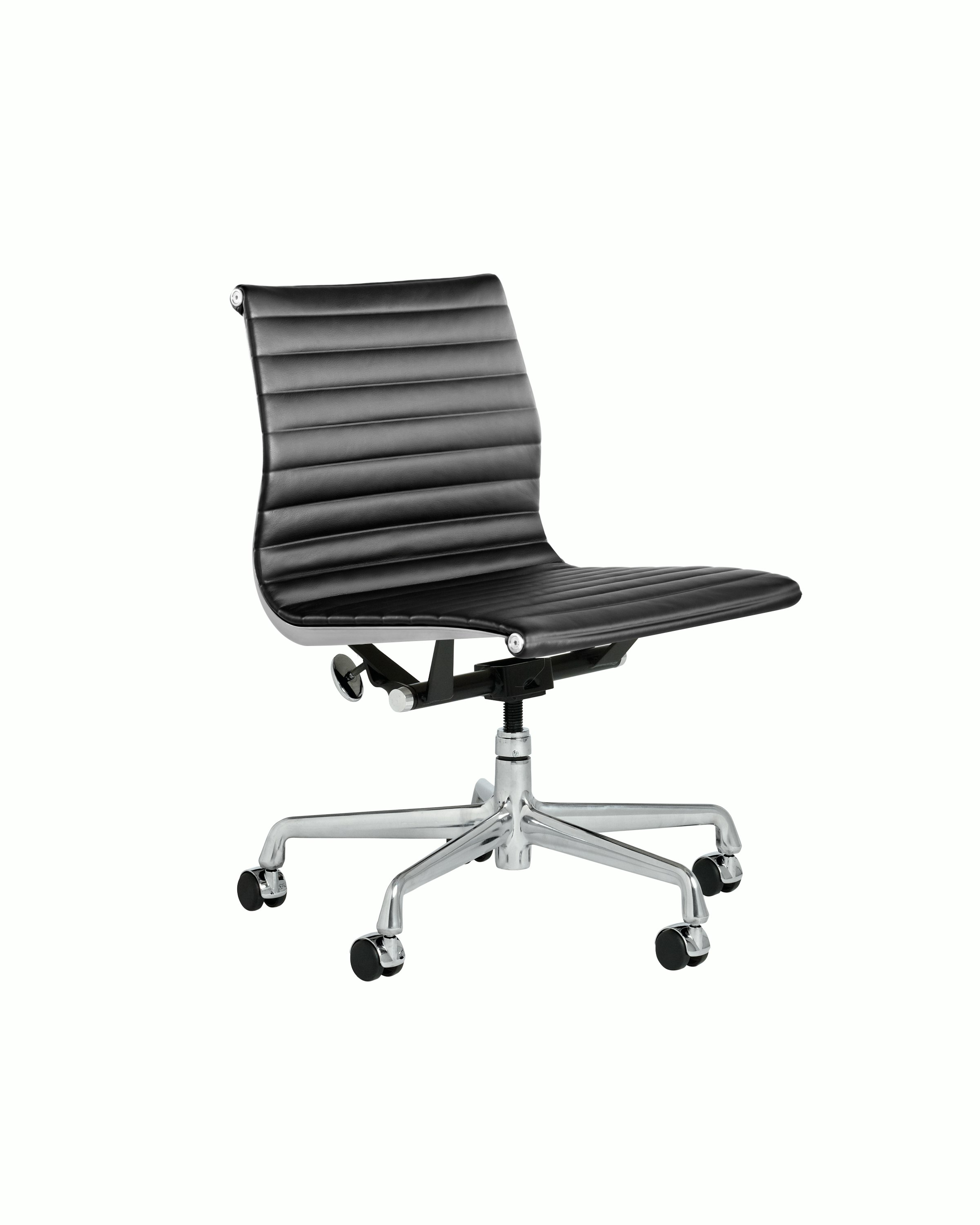 Eames Aluminum Group Chair - Inside Access