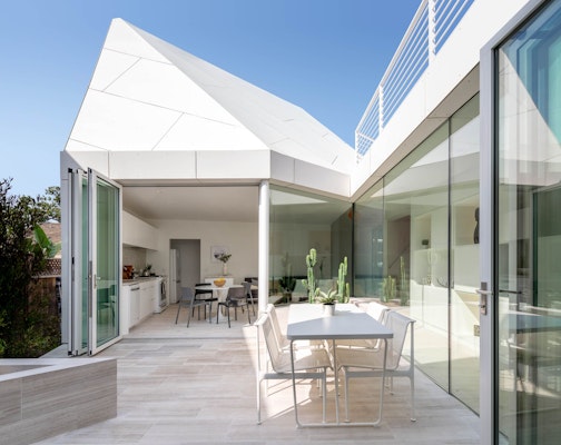 Richard Schultz 1966 collection dining armless chair Saarinen Table