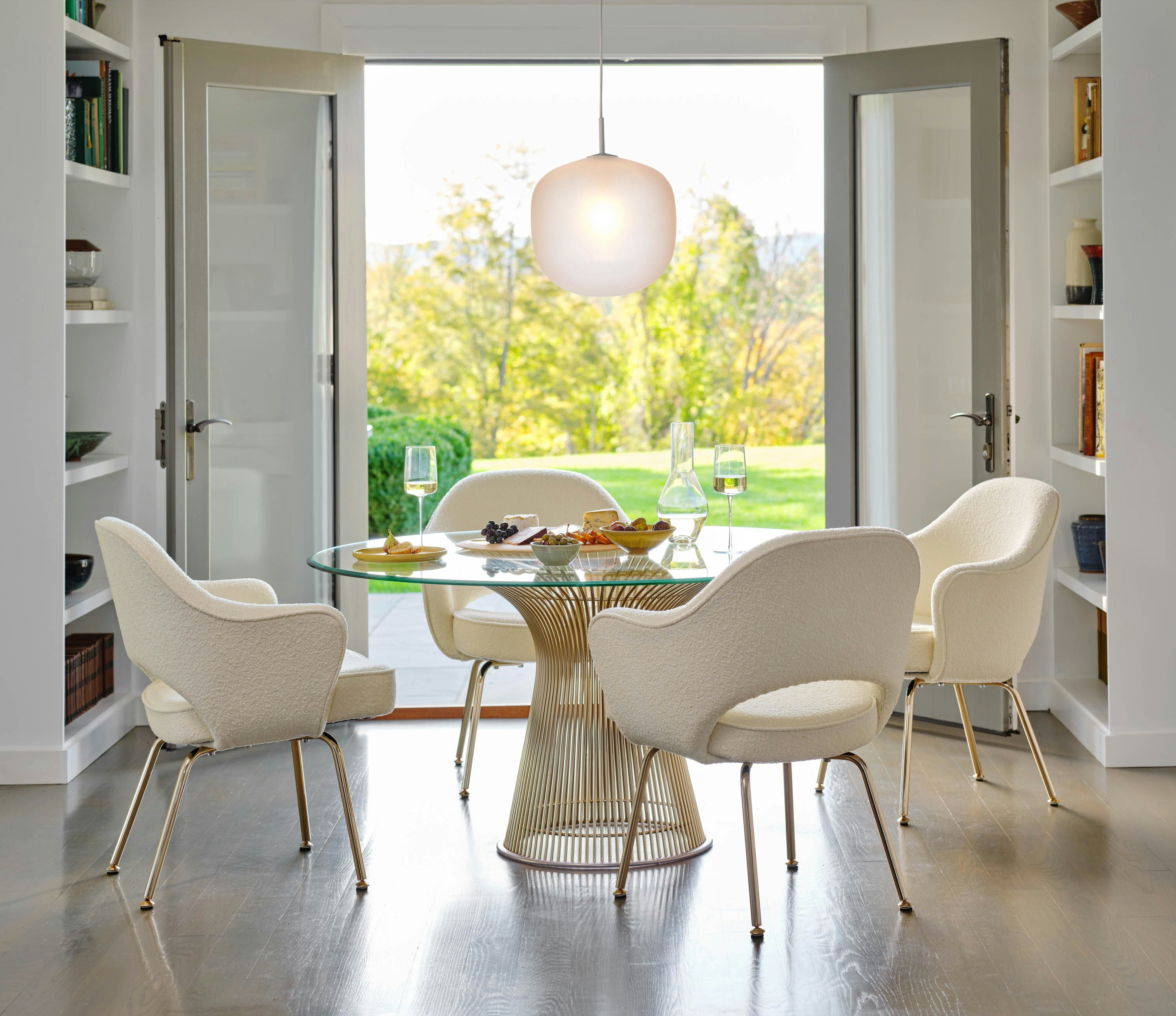 Saarinen Executive Armchair