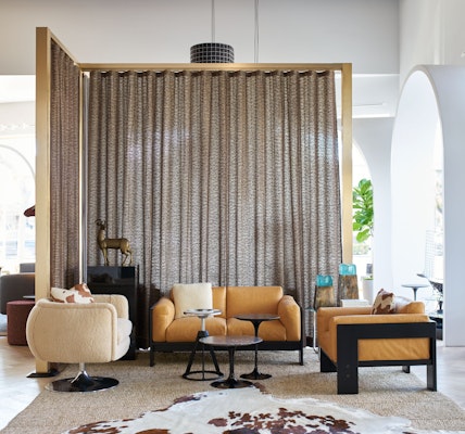 Los Angeles Home Design Shop Living Room with D