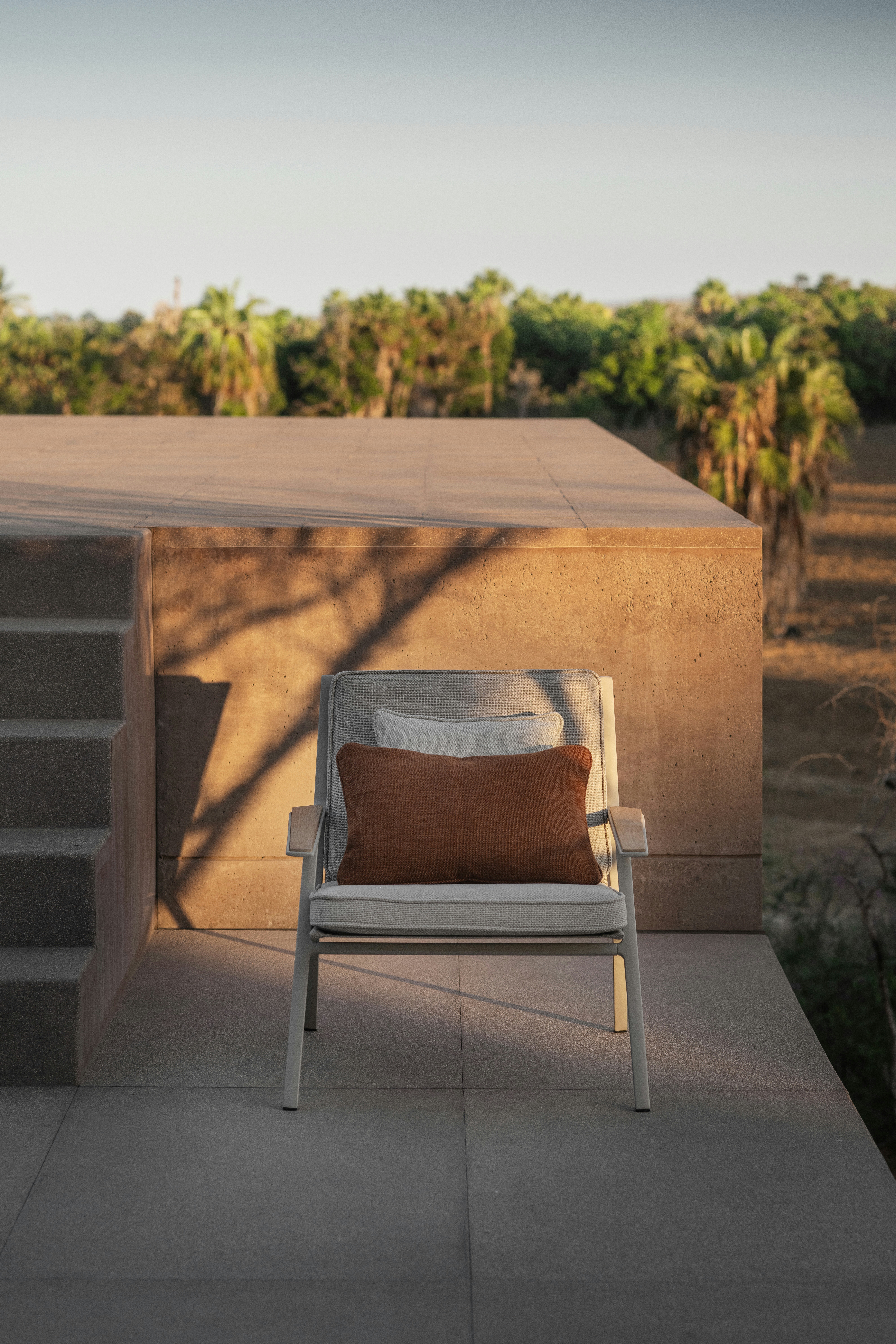 Vipp713 Open-Air Lounge Chair