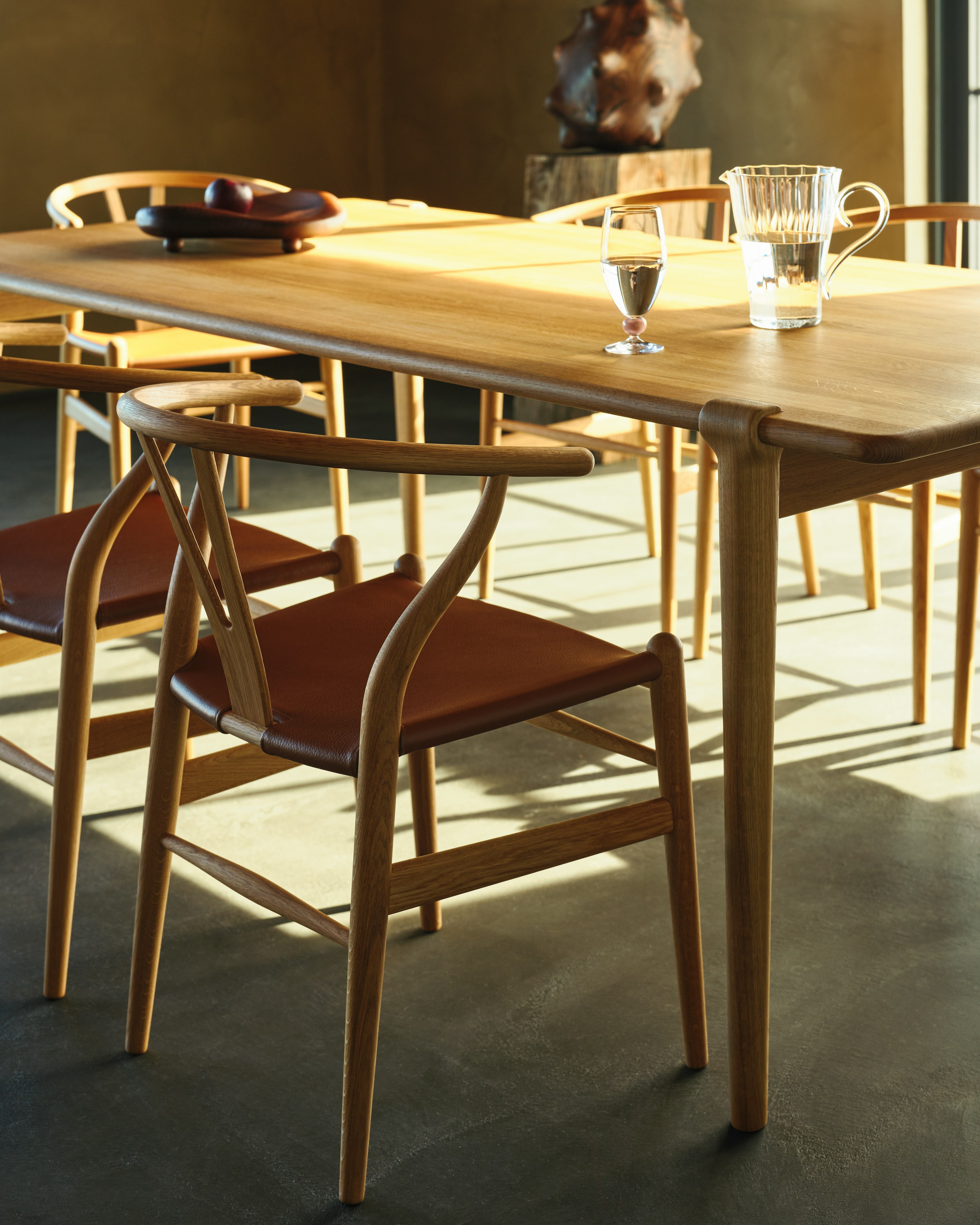 Otto Dining Table
