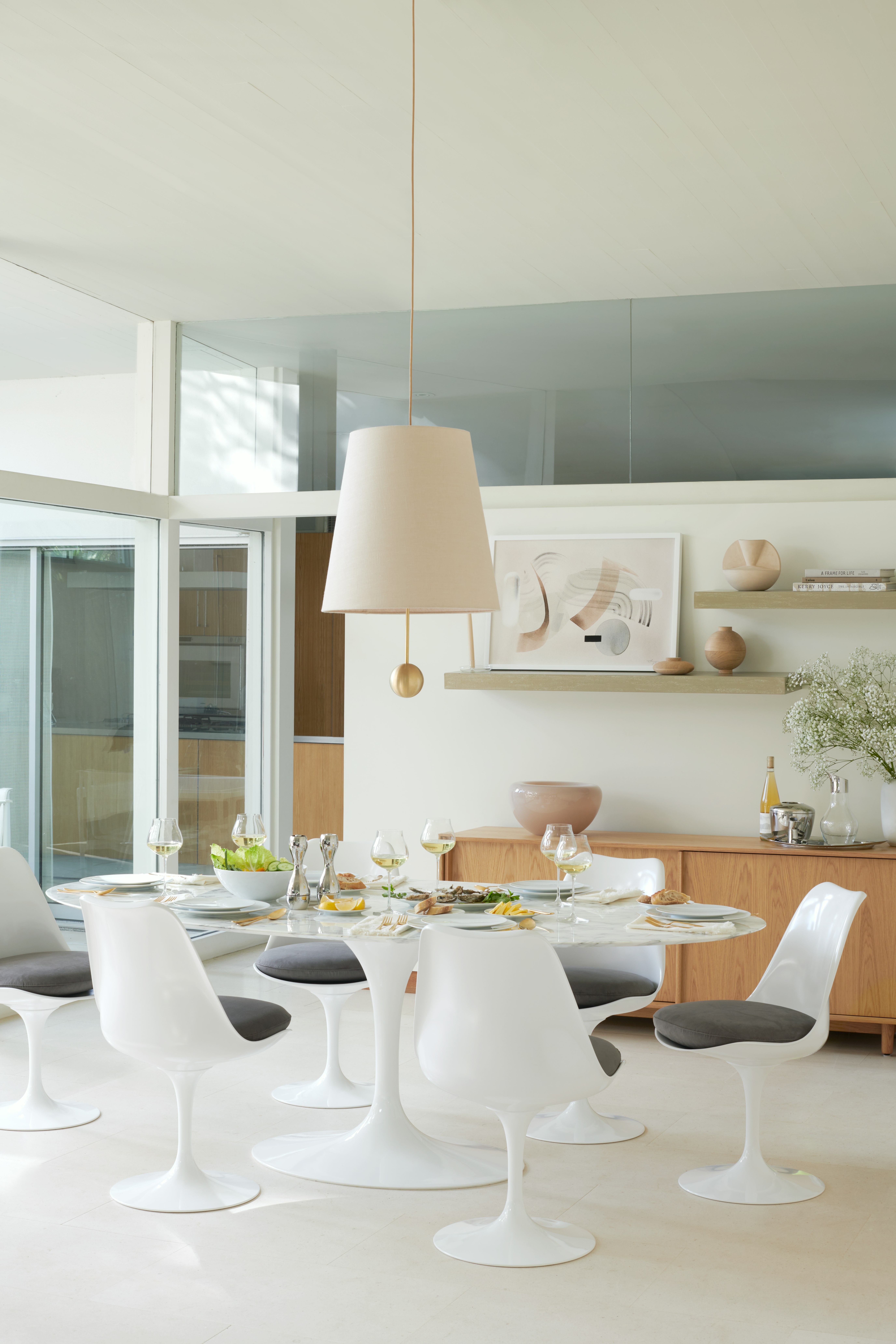 Saarinen Tulip Side Chair