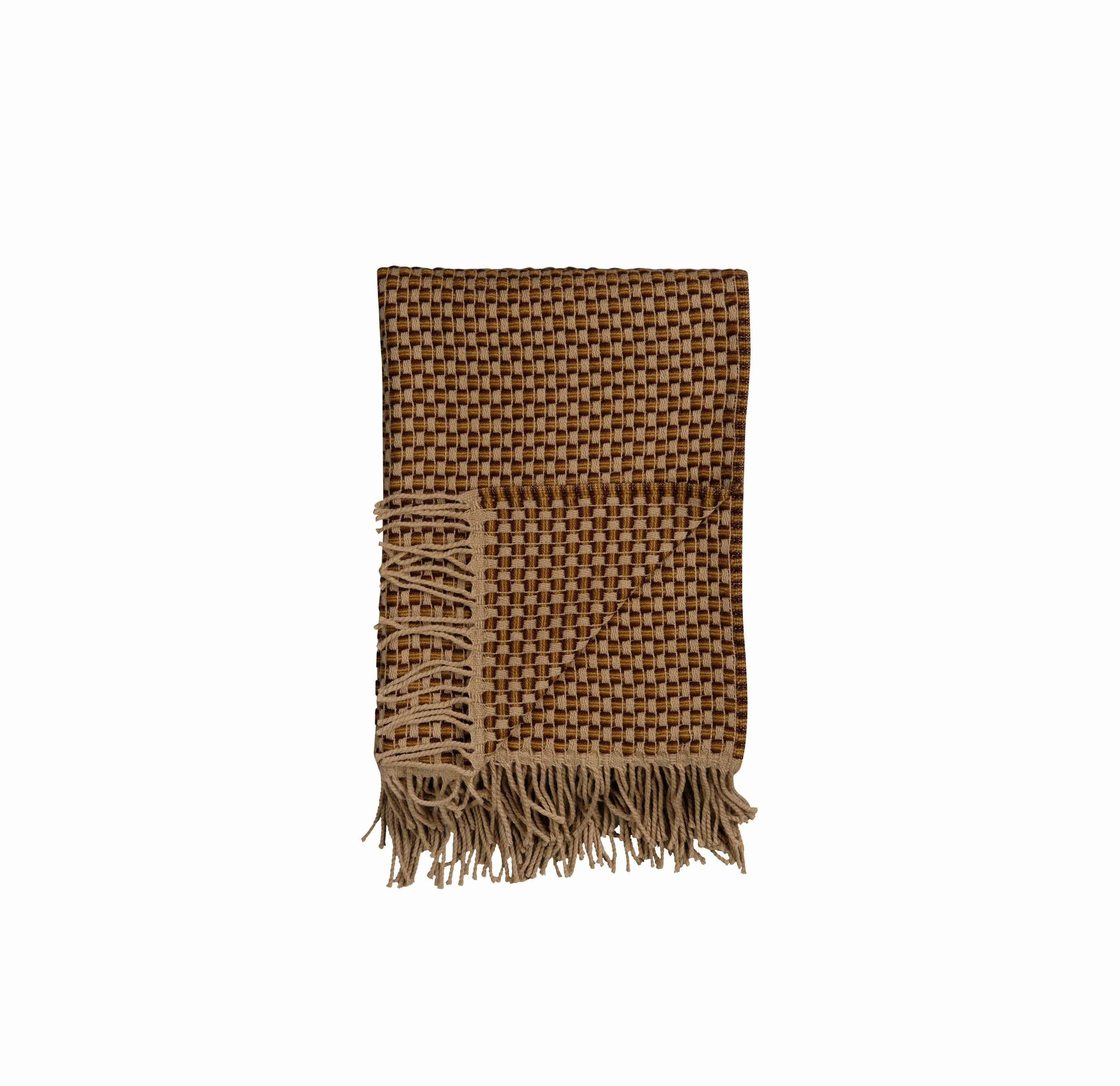 Isak Throw