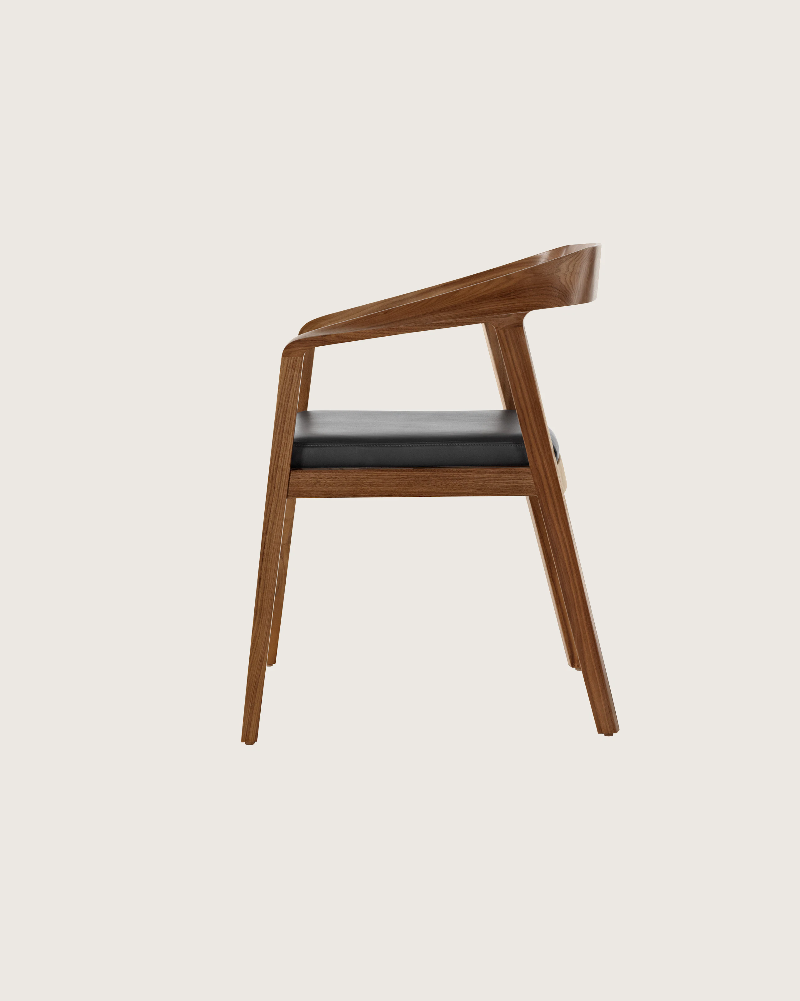 Full Twist Guest Chair