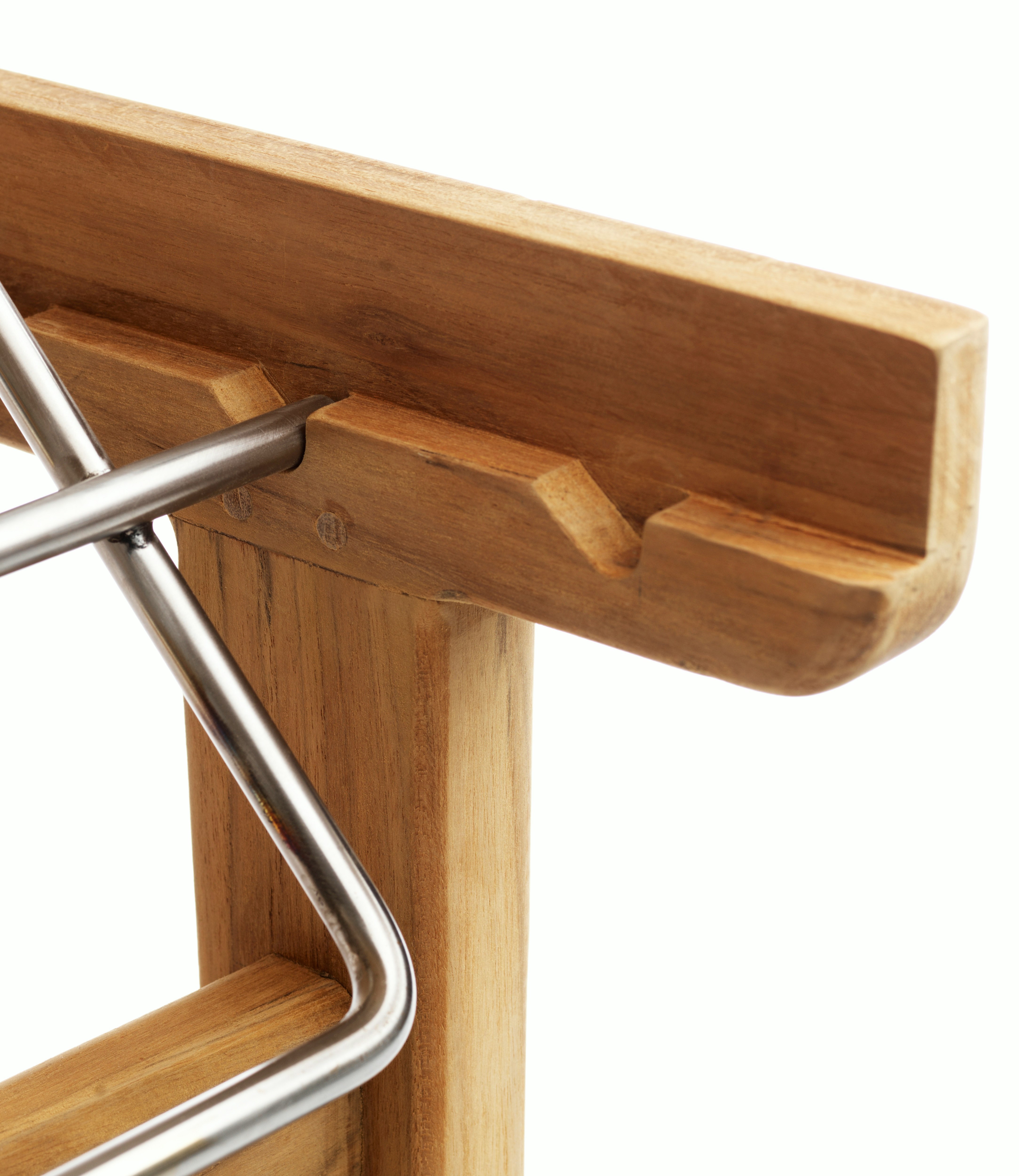 A detailed look at a Sammen Outdoor Bench in Sammen Outdoor Chaise - Natural Teak.
