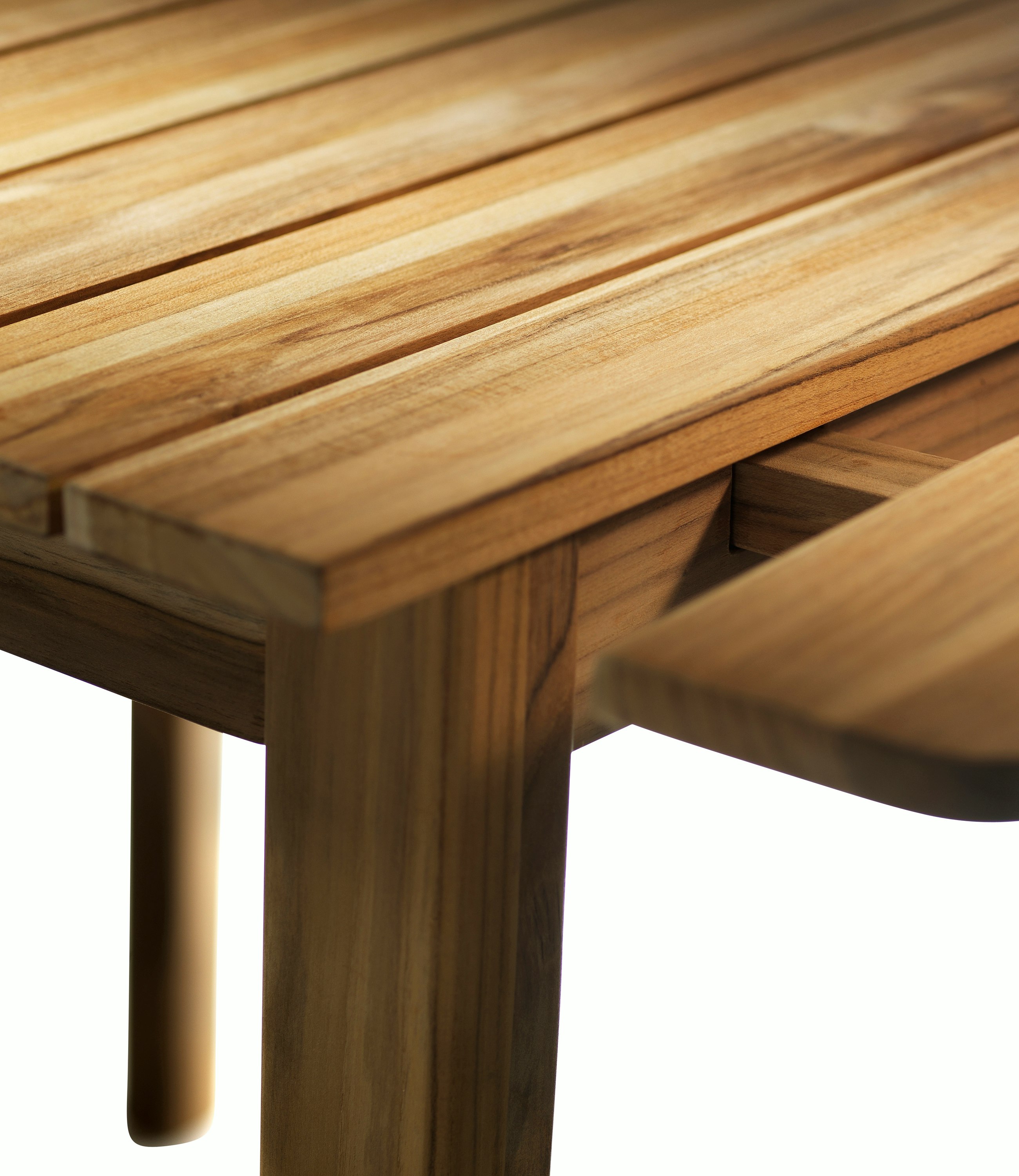A detailed look at Sammen Outdoor Dining Table in 86 inch.