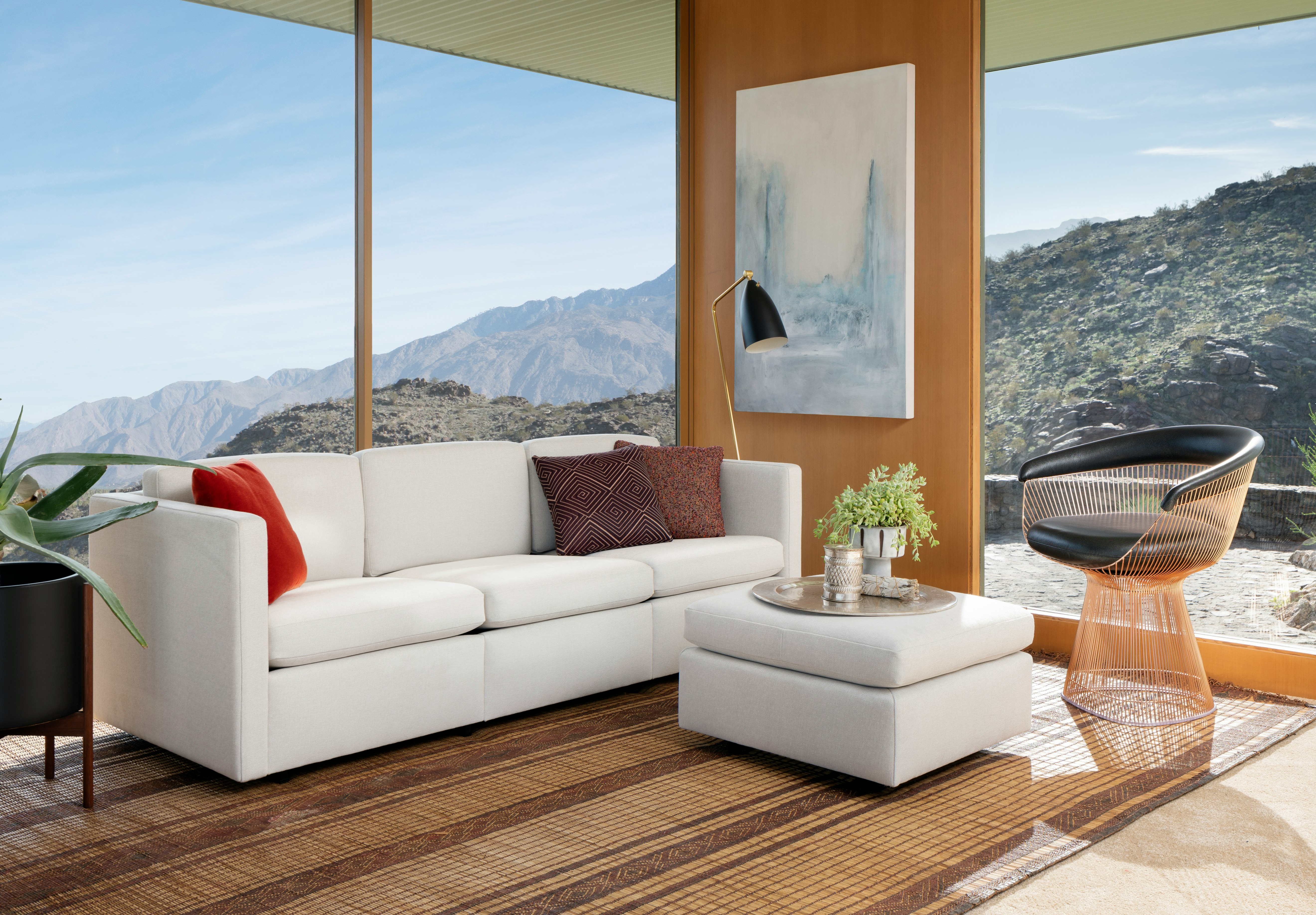 Pfister Ottoman