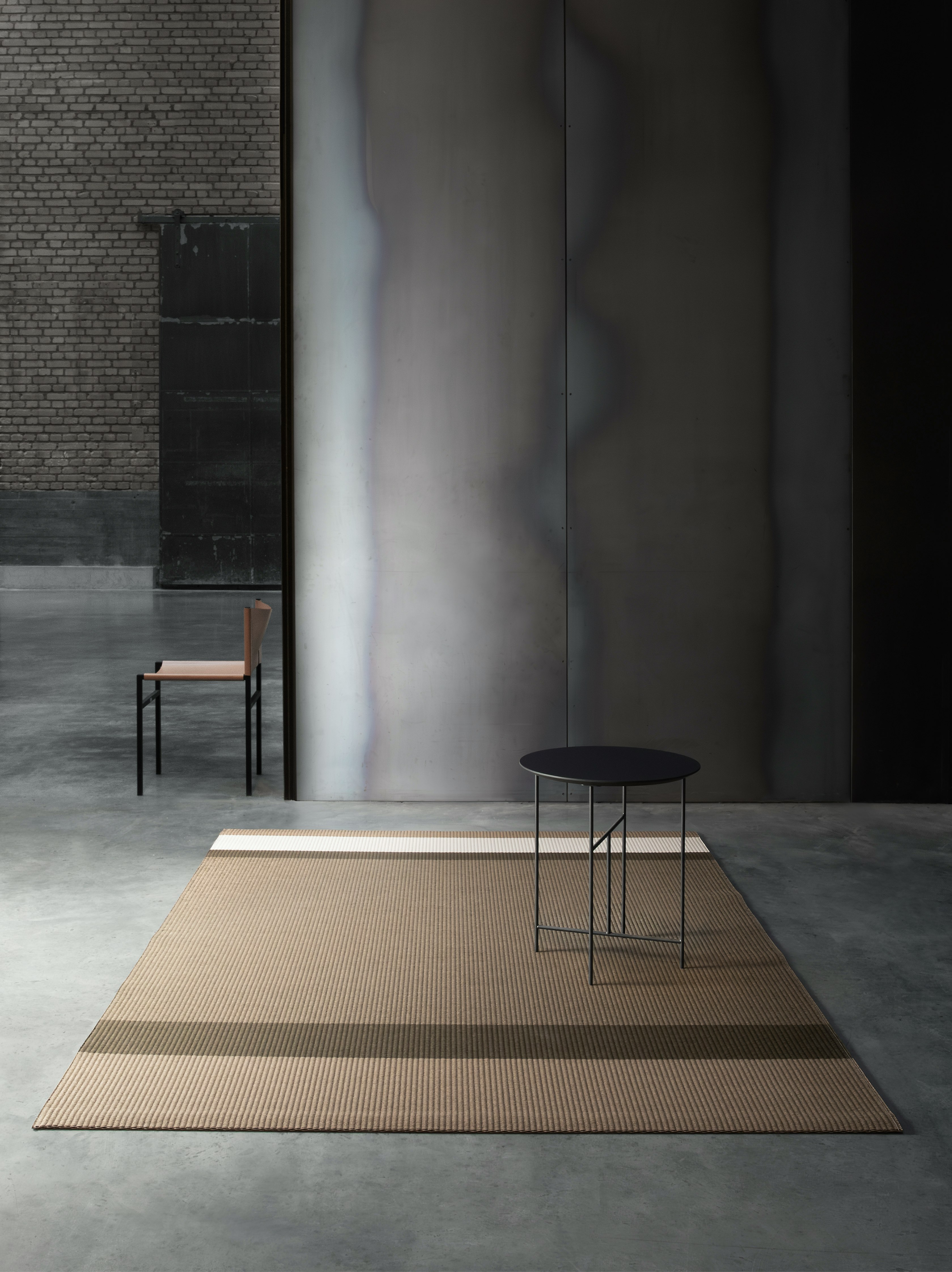 Panorama Paper Yarn Rug - Nutria_Onyx, 6 x 9