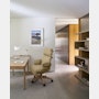 Ramus Chair