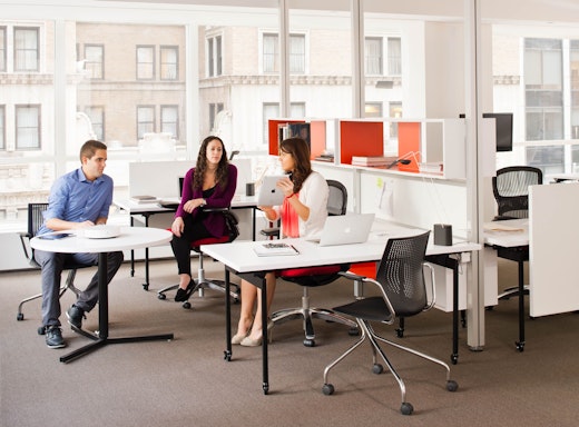 Knoll Vertical Power and Antenna Workspaces