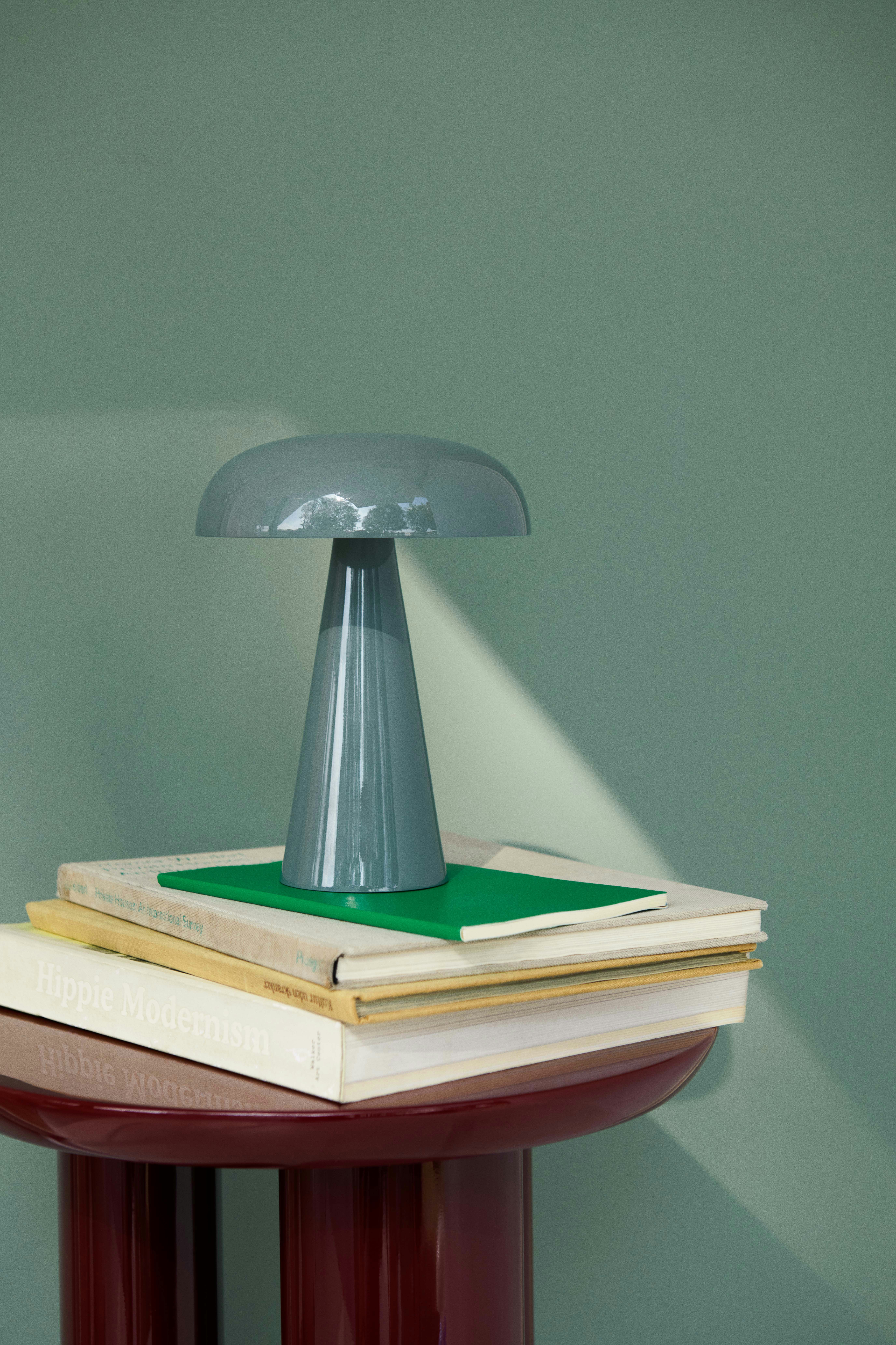 Como Portable Table Lamp