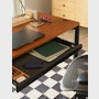 Spout Sit-to-Stand Table