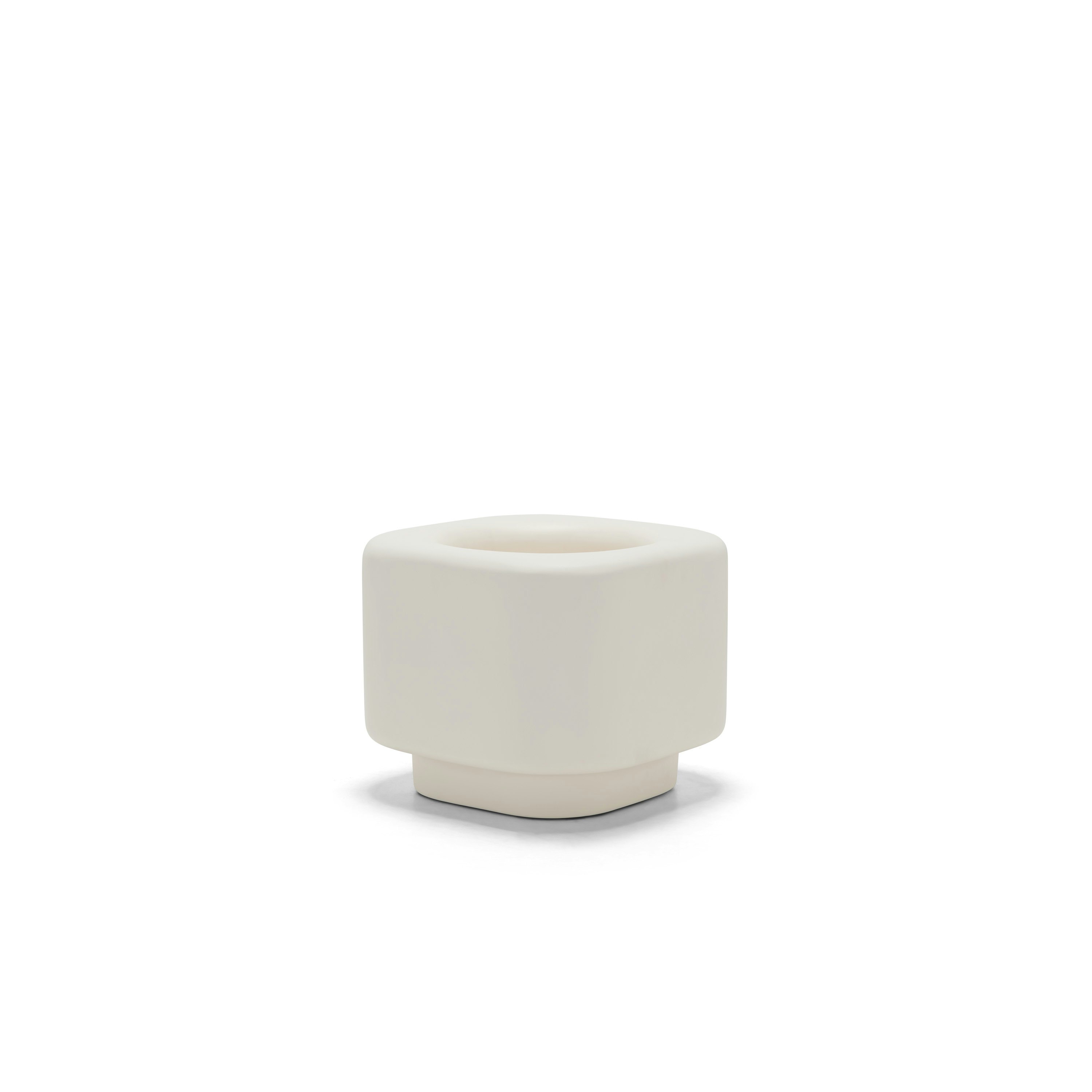 A Khouie Planter in white viewed from an angle.