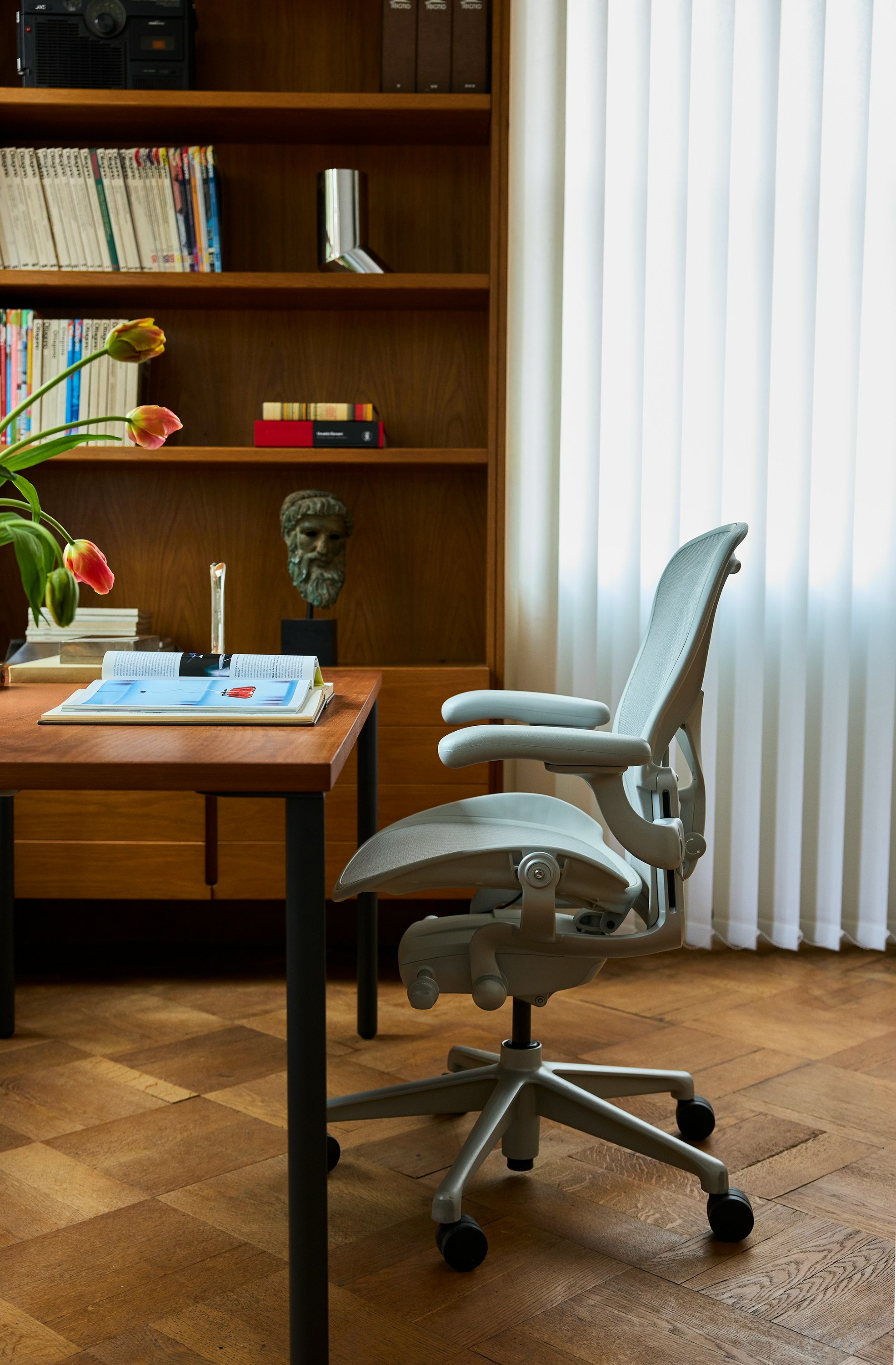 Herman Miller Store | Shop Iconic Home & Office Furniture