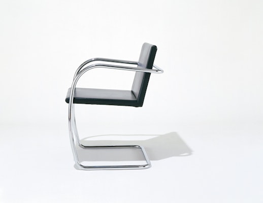 Knoll Mies black leather Tubular Brno Chair