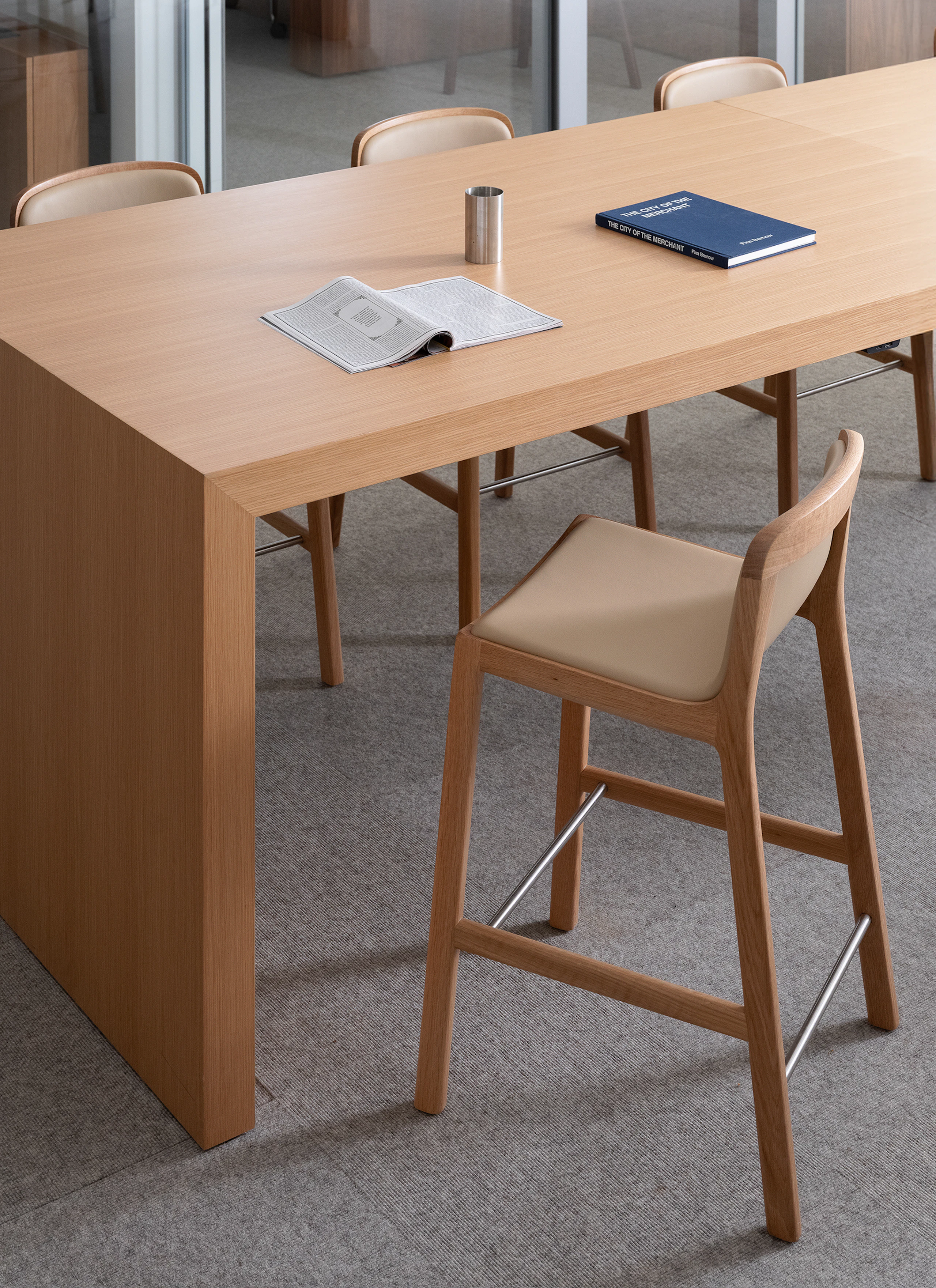 JD Waterfall Table in natural oak