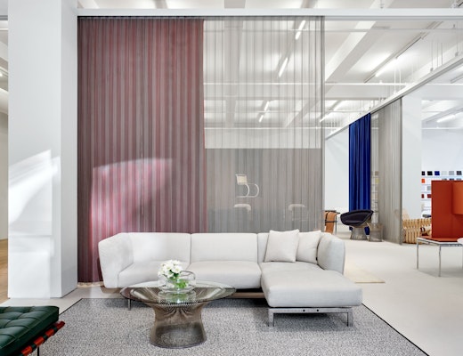 Knoll NYC Showroom with Avio Sofa and Platner Coffee Table Knoll NYC Showroom Avio Sofa Platner Coffee Table