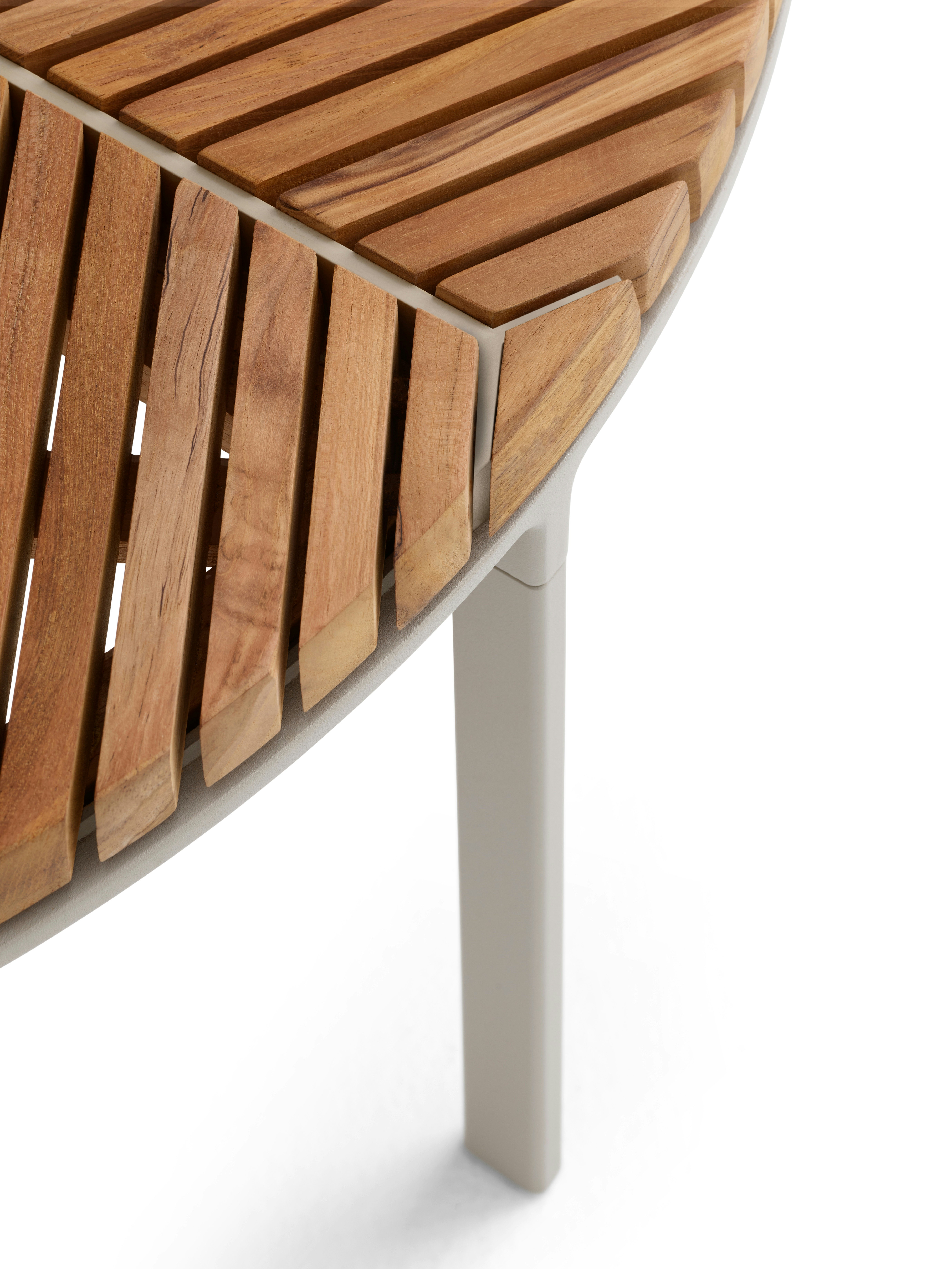 A detailed look at the Vipp Open-Air Coffee Table.