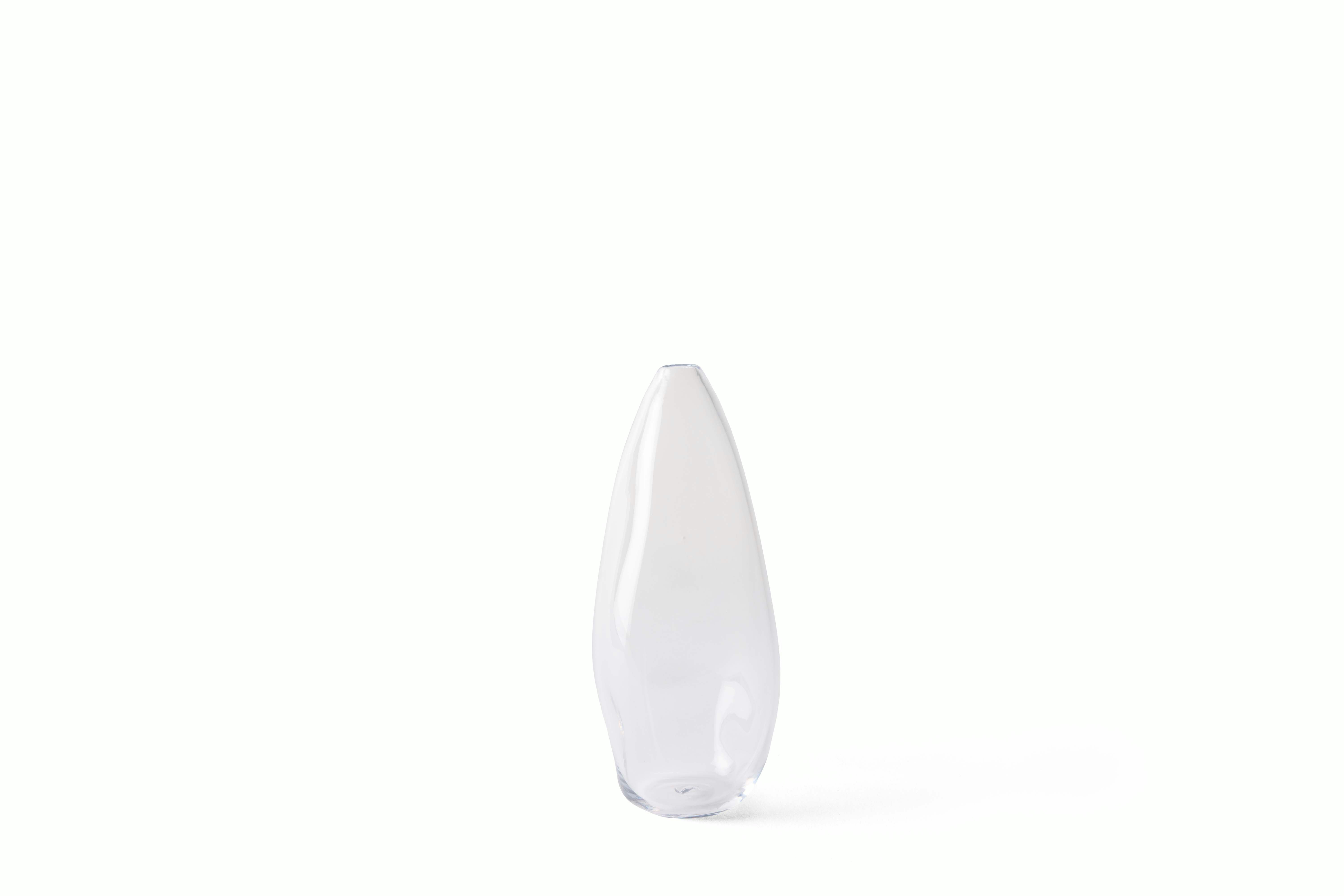 Mardahl Skinny Vase - Small, Clear