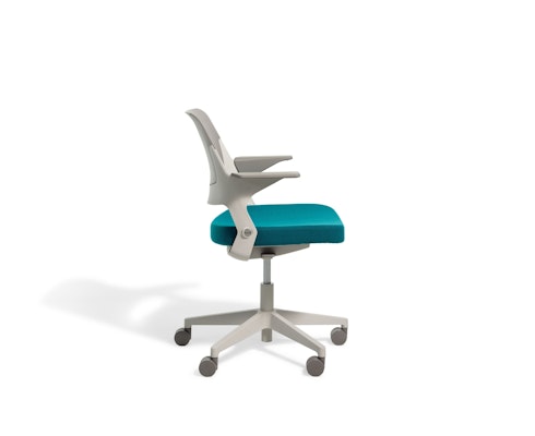 ollo light task chair glen oliver loew