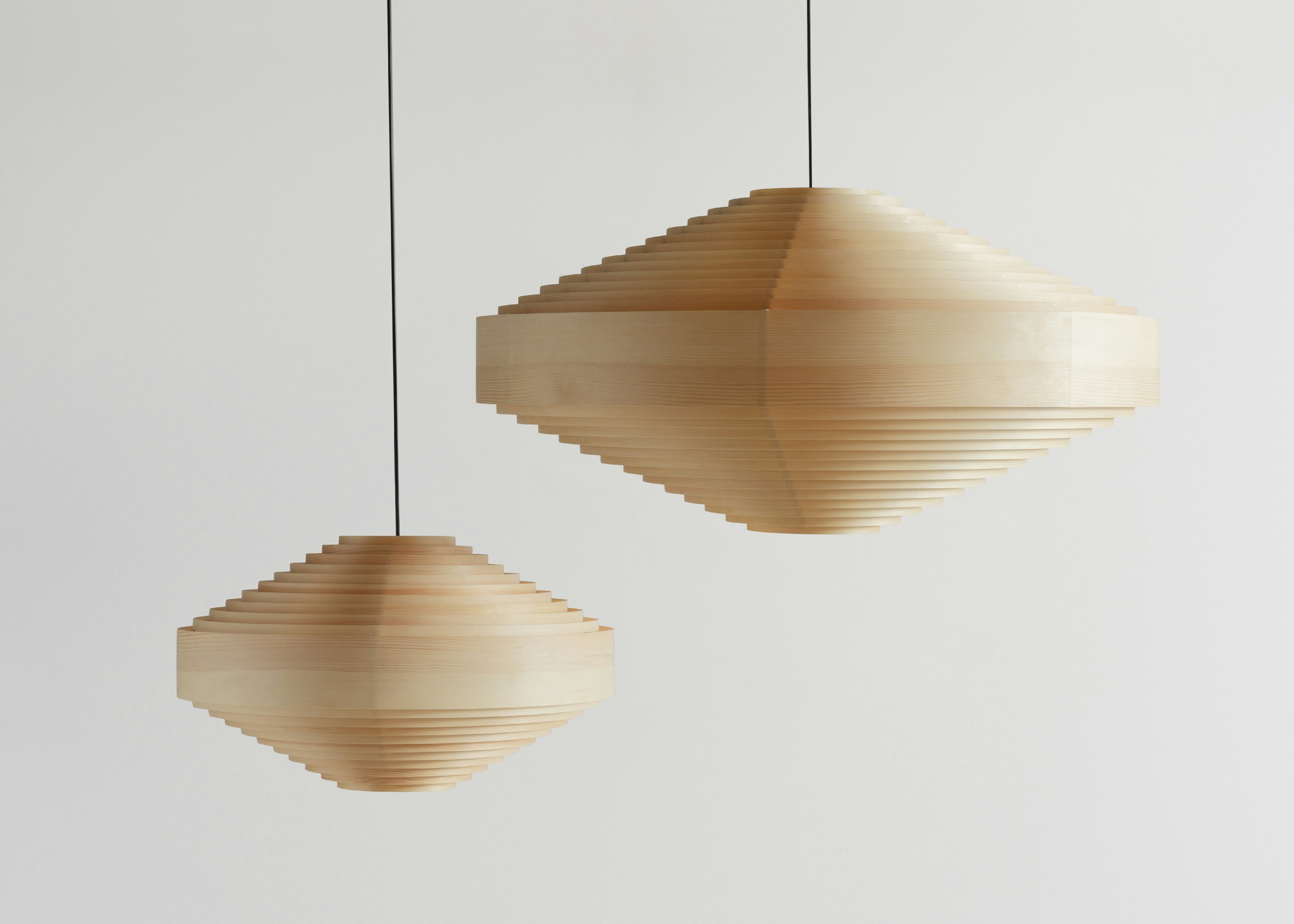 1003 Hans Pendant - 35 Inch