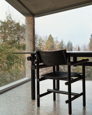 Muecke Dining Table Chair