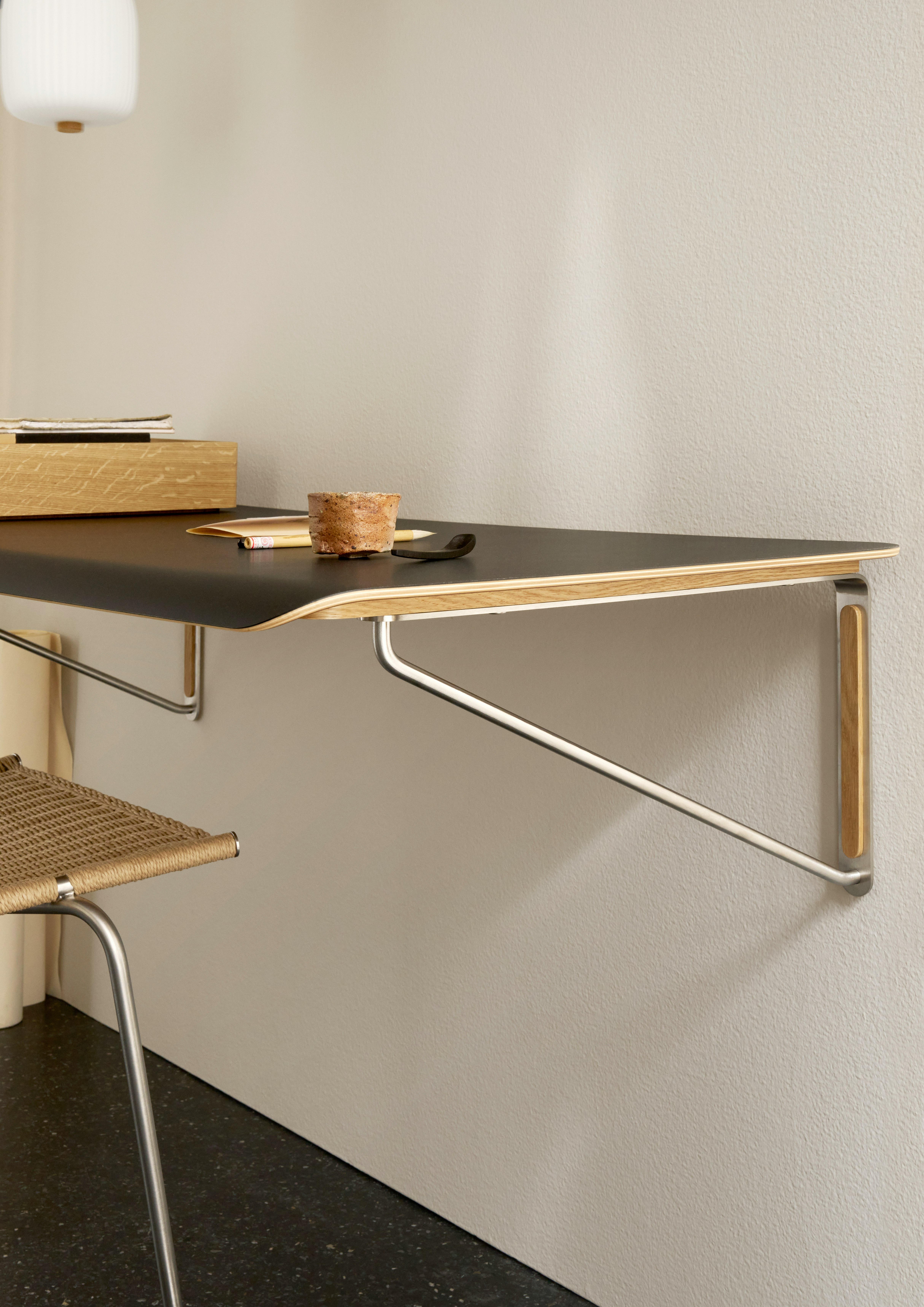 AB109 Wall Desk