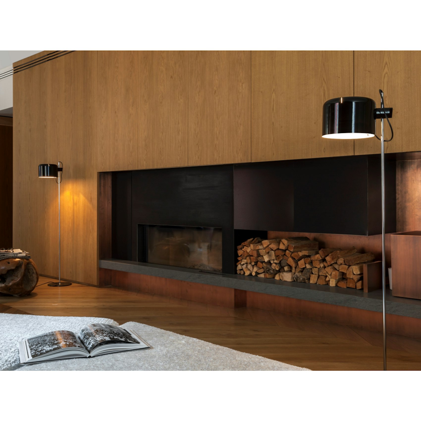 Coup&eacute; Floor Lamp