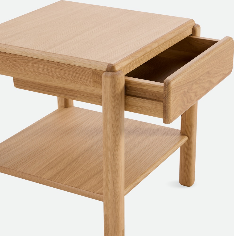 Sumu Bedside Table