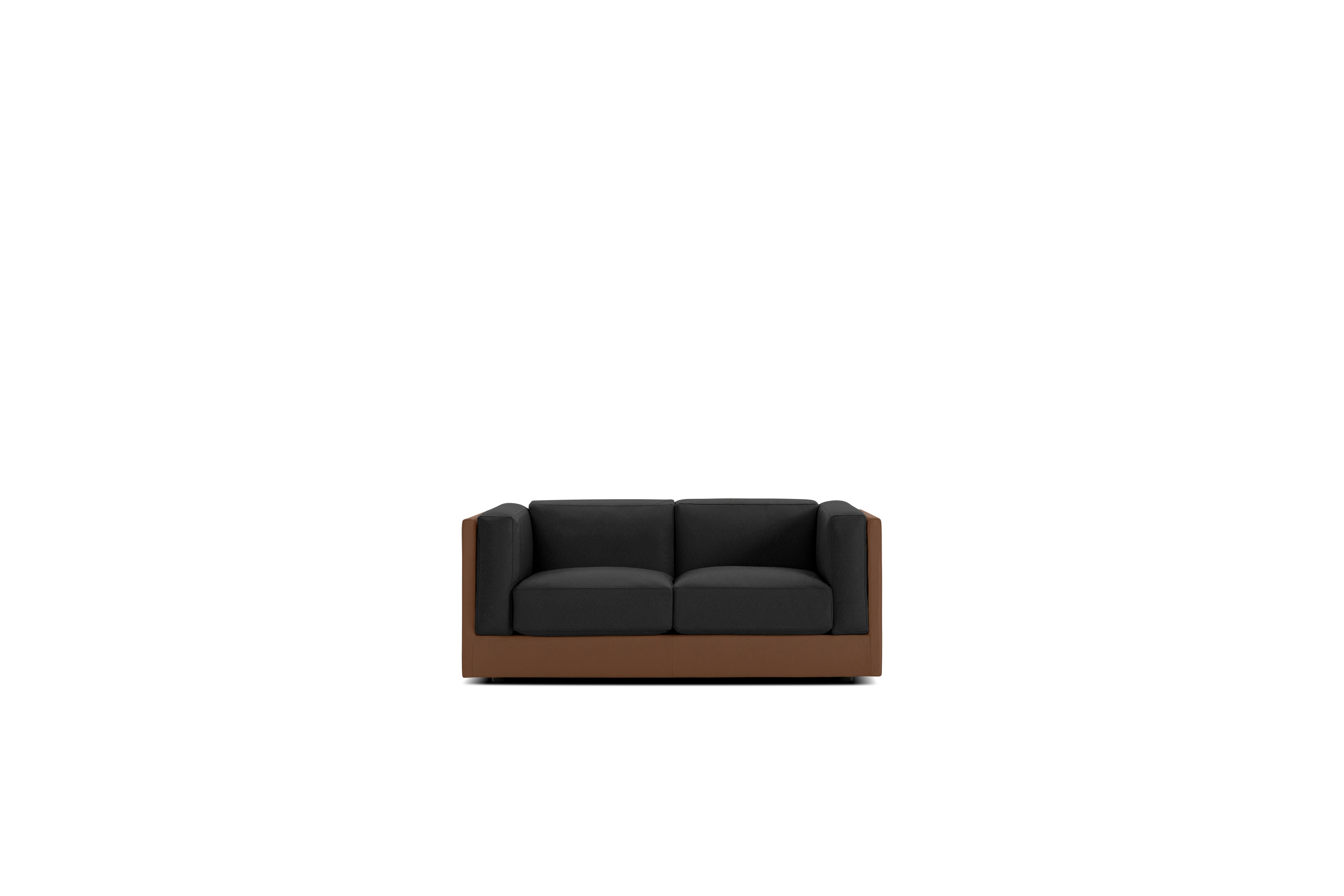 Symme Sofa - Leather Frame