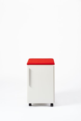 Knoll Anchor Mobile Pedestal in White and Red Back
