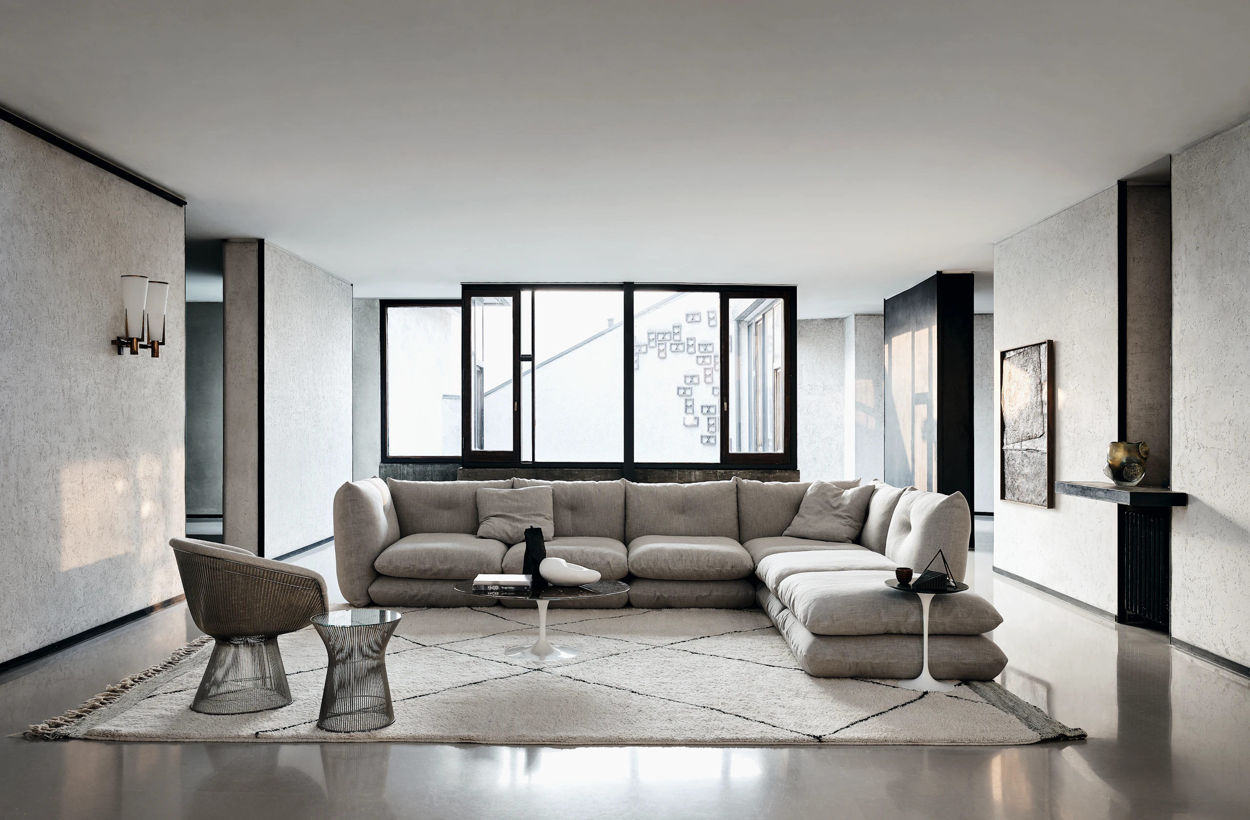 Pillo Sofa, Platner and Saarinen