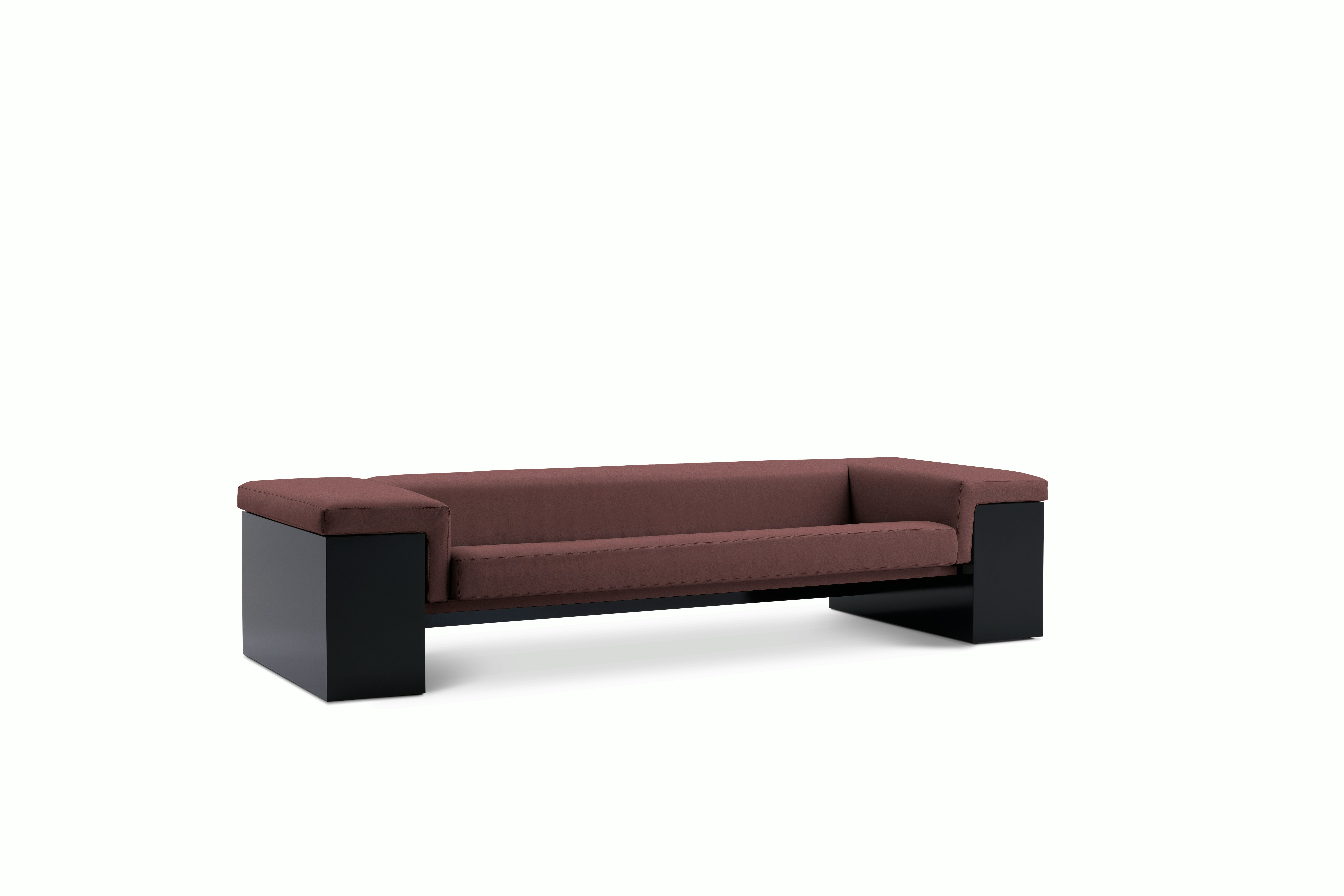 Brigadier Sofa