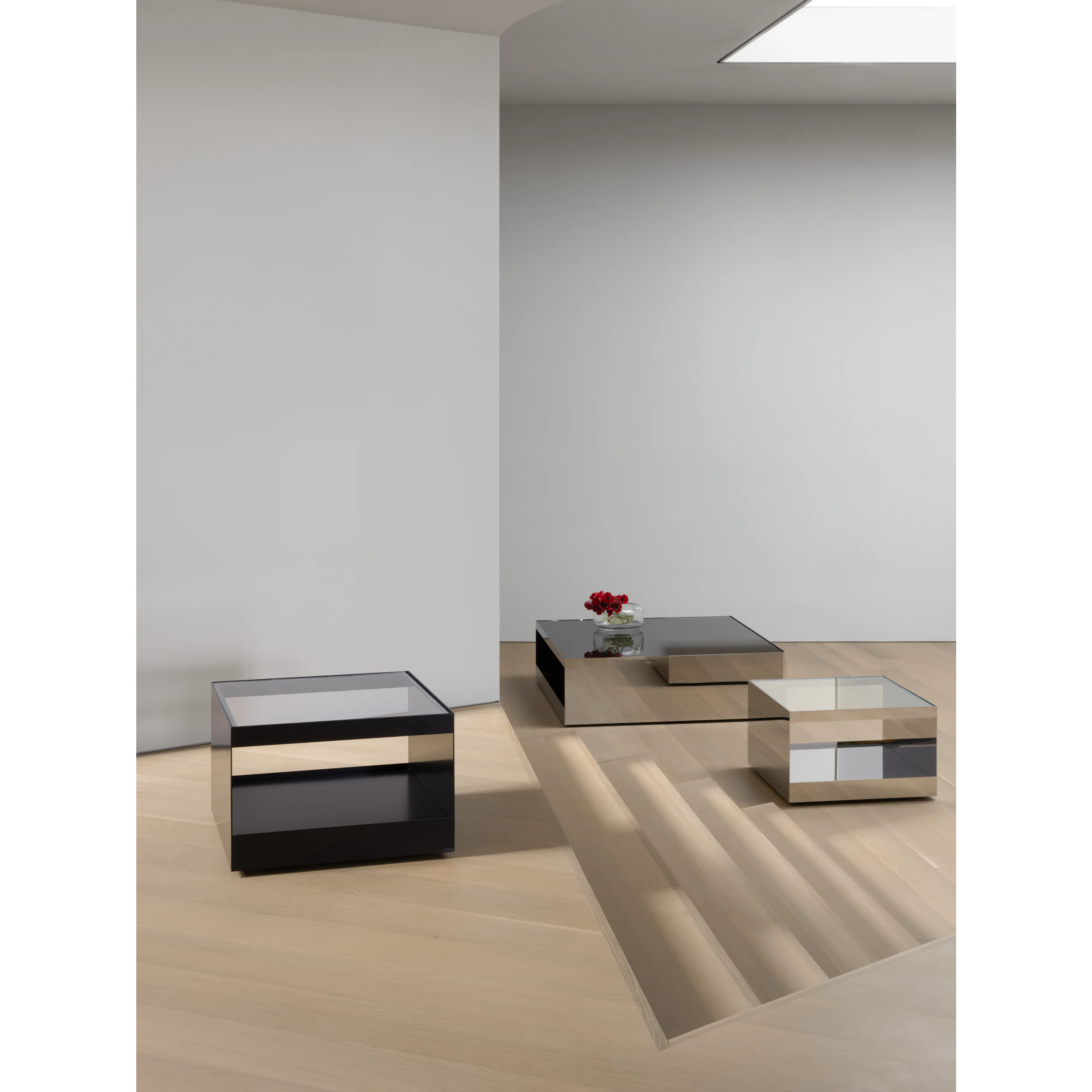 Side Table Kno D'Urso Side Table