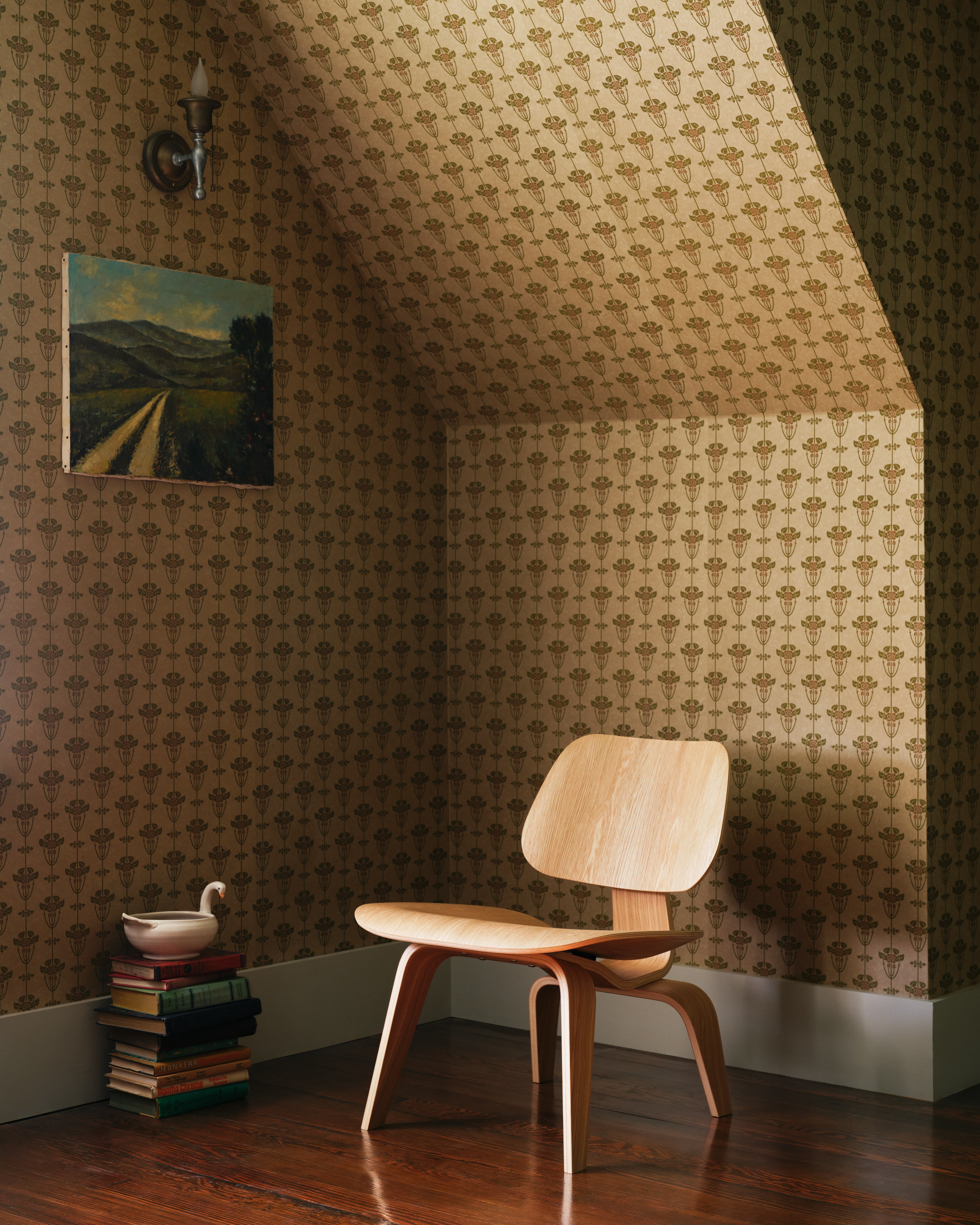 Eames Molded Plywood Lounge Chair Wood Base (LCW)