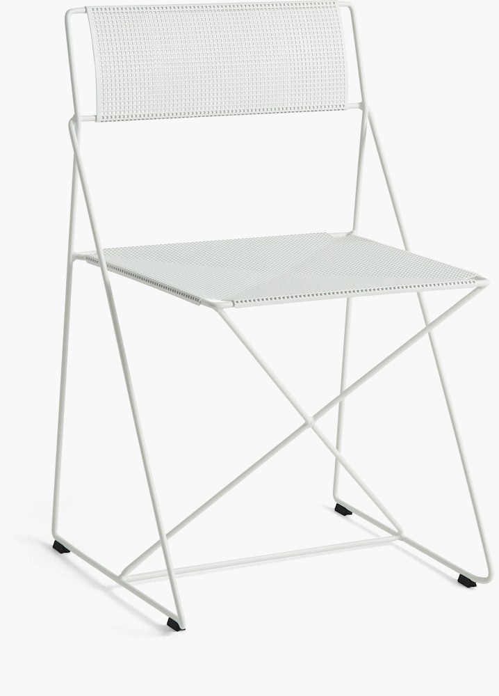 X Line Outdoor Chair - White Frame, White Seat