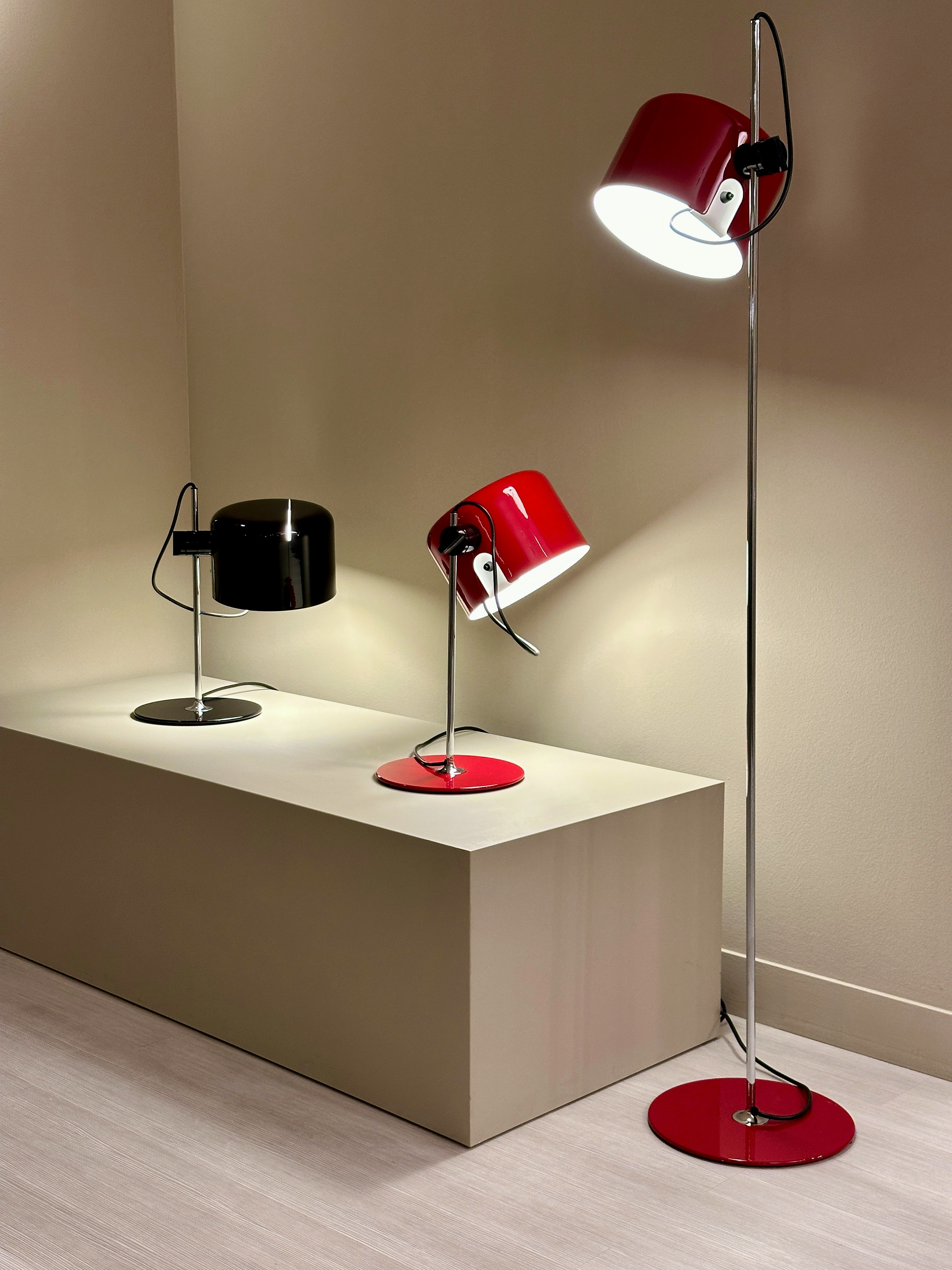 Coup&eacute; Table Lamp