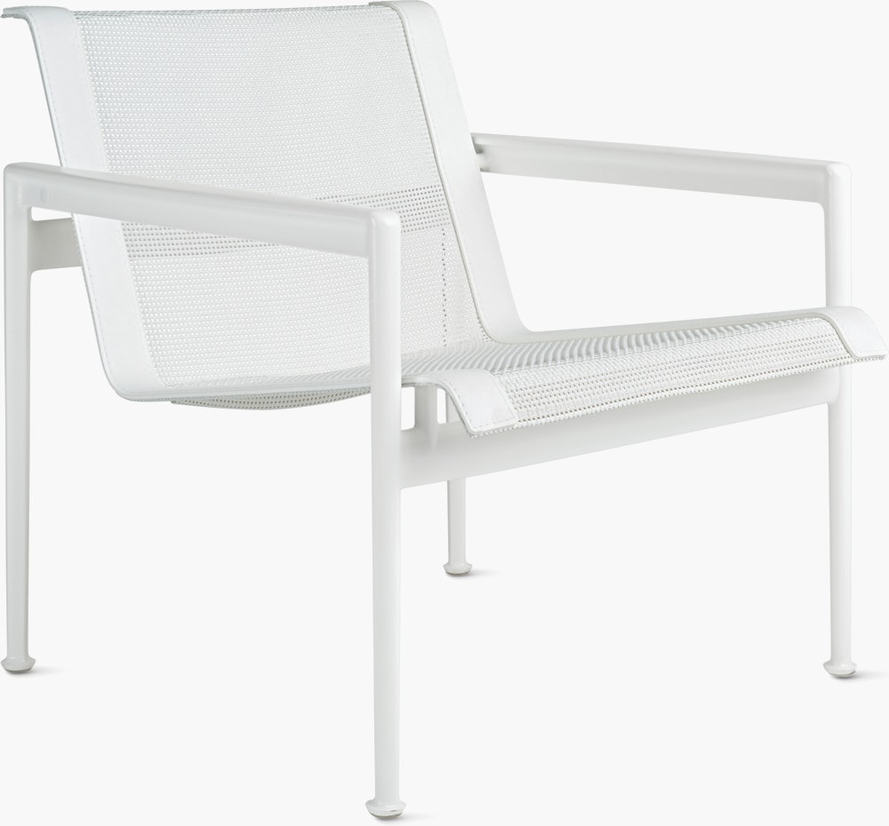 1966 Lounge Chair With Arms - White