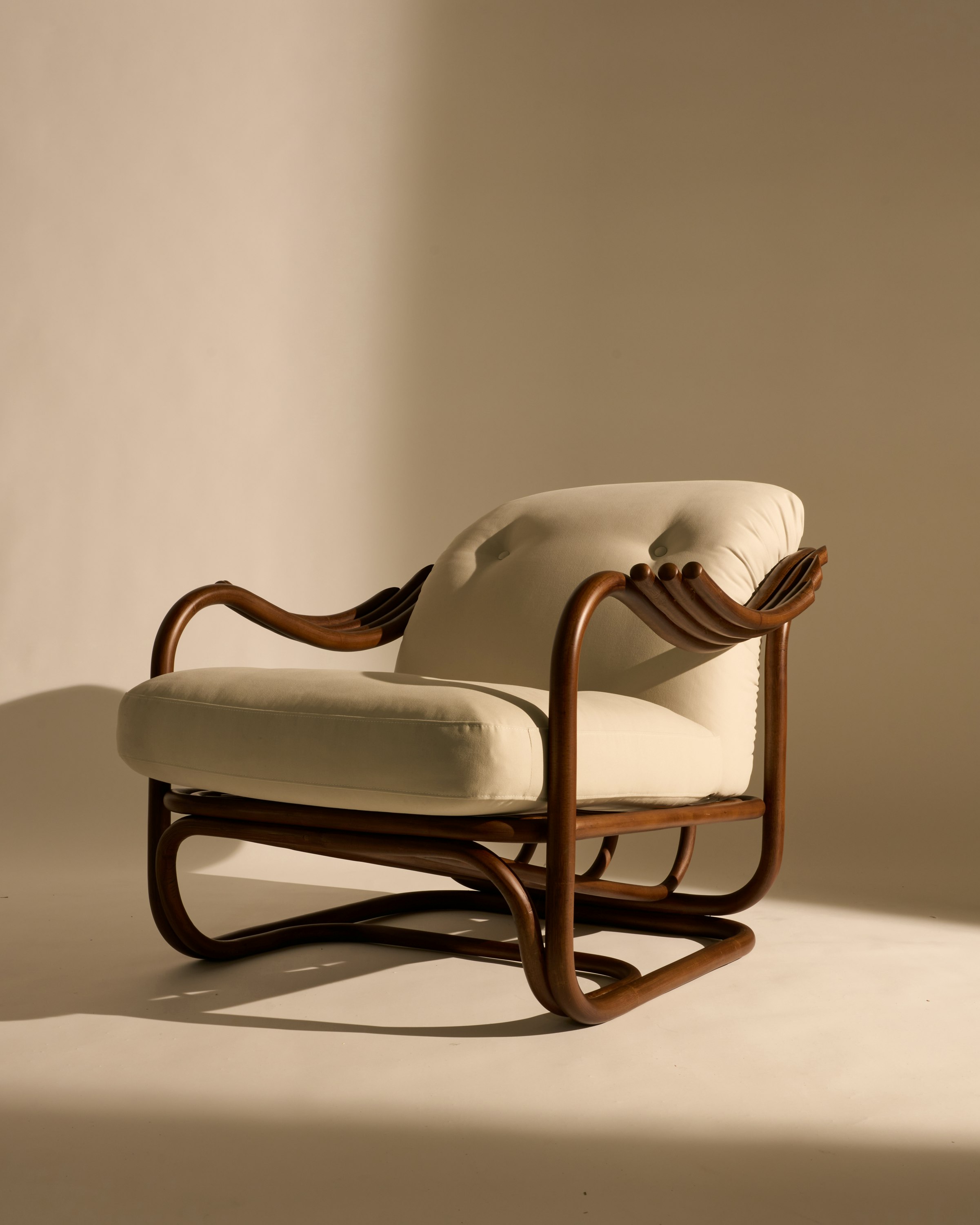 Poltona&nbsp;Tria Lounge Chair