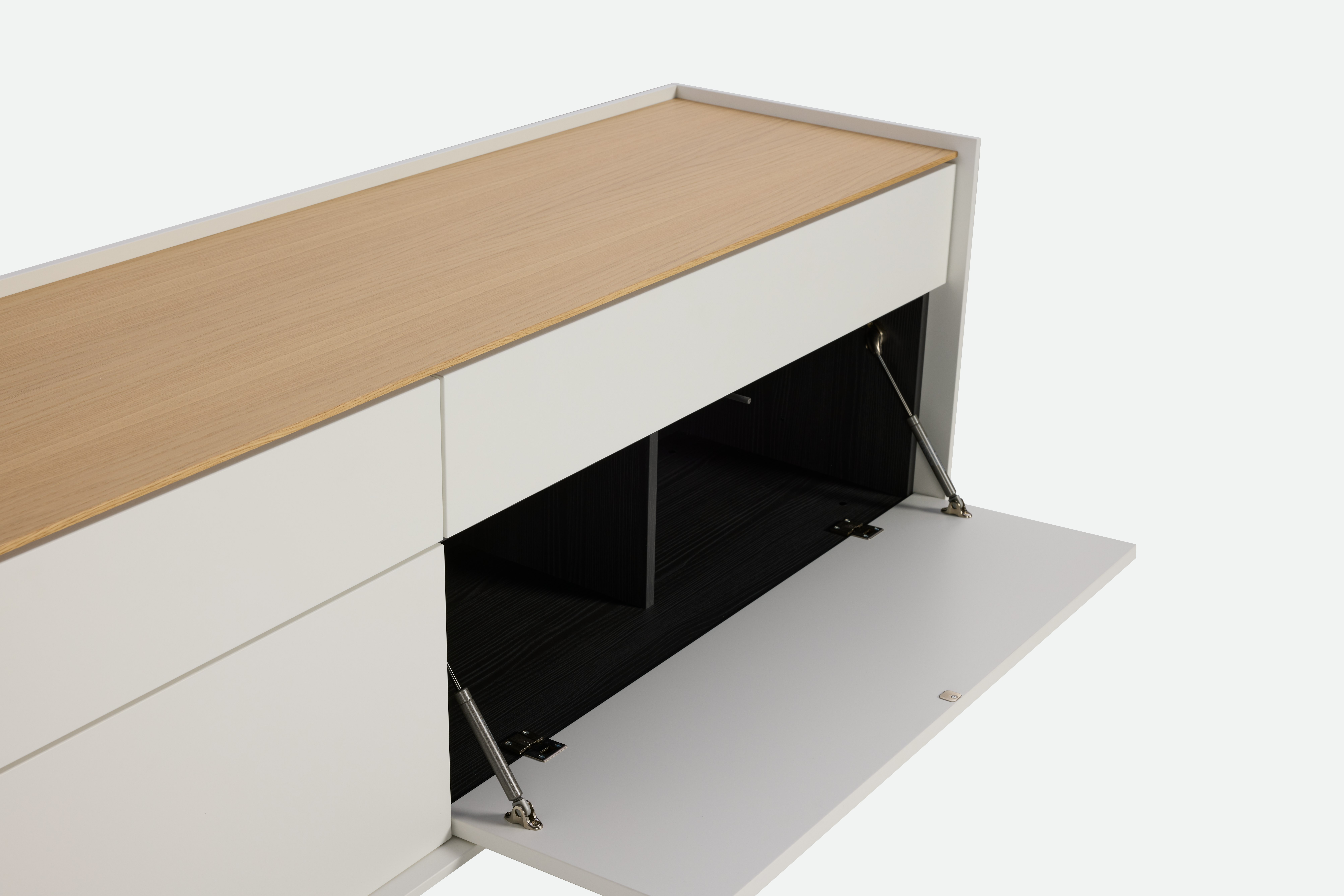 Bera Credenza