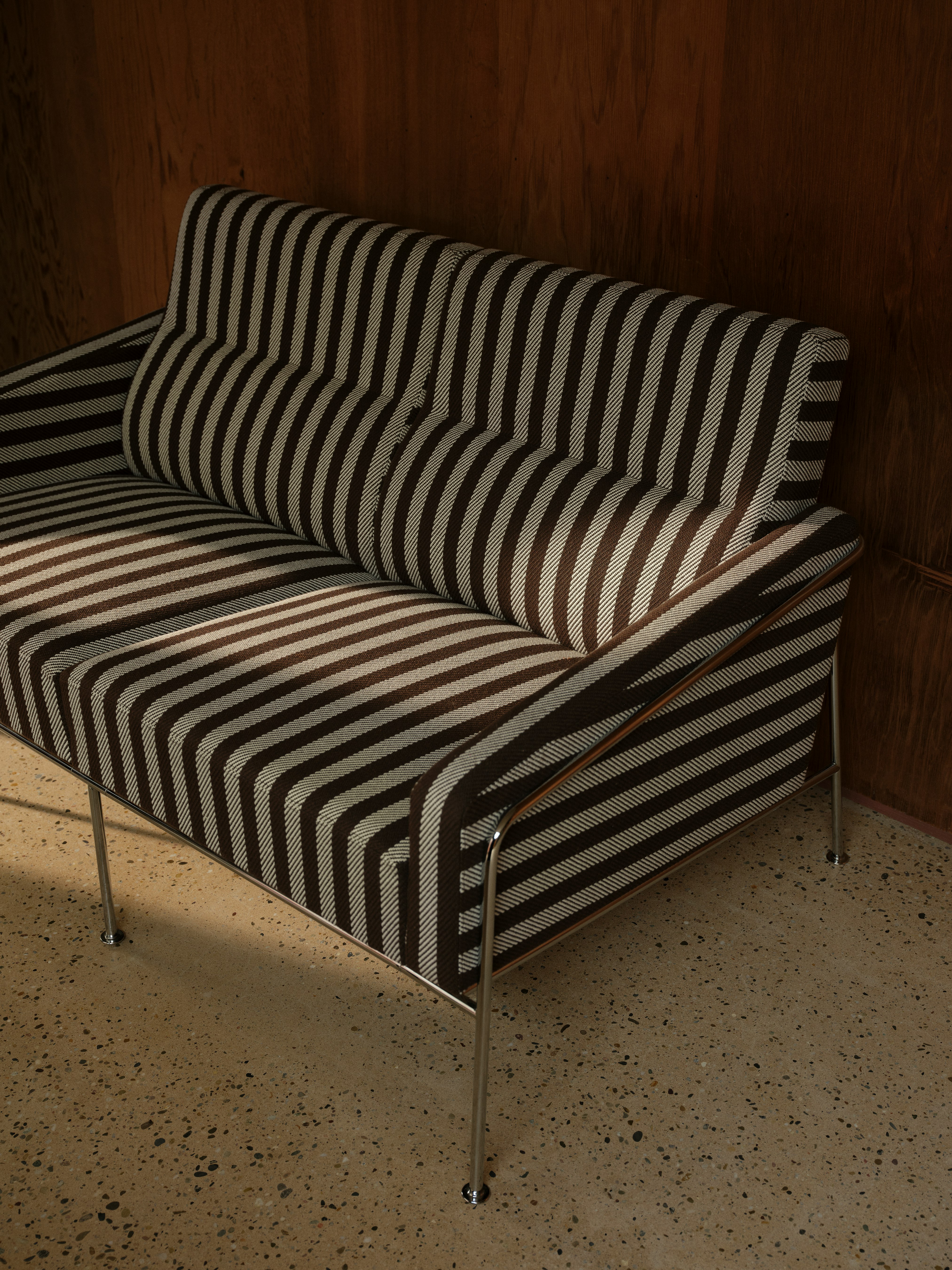 Series 3300 Sofa