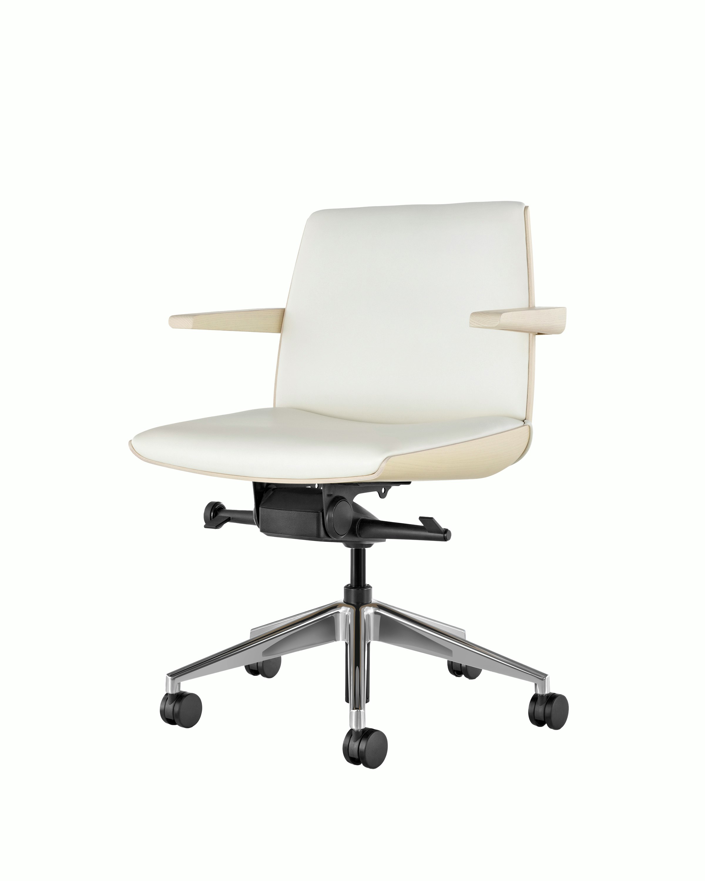 Angle view of a low-back Clamshell Conference chair with off-white upholstery, a light-ash shell, with arms.